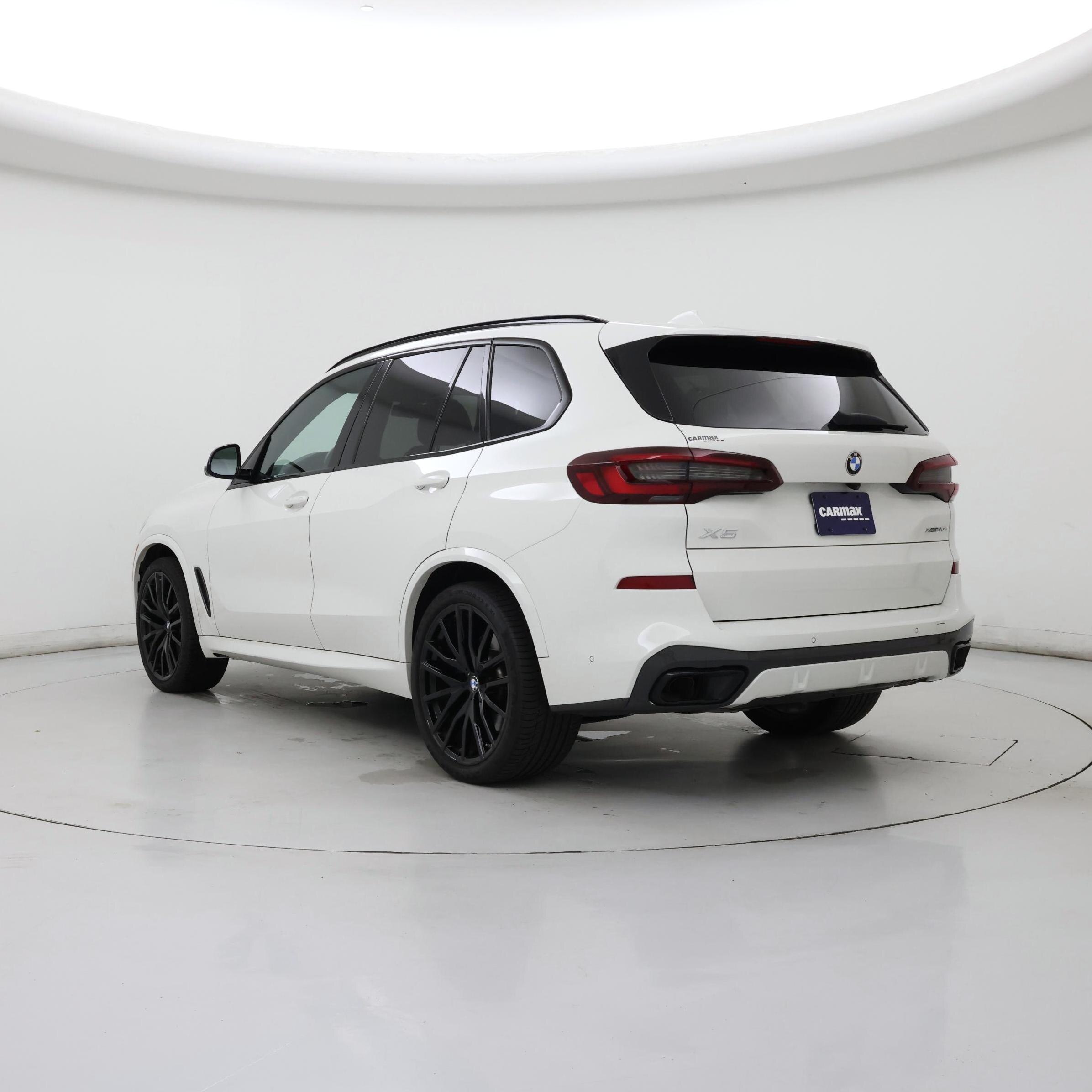 Thumbnail: 2021 BMW X5 - 2