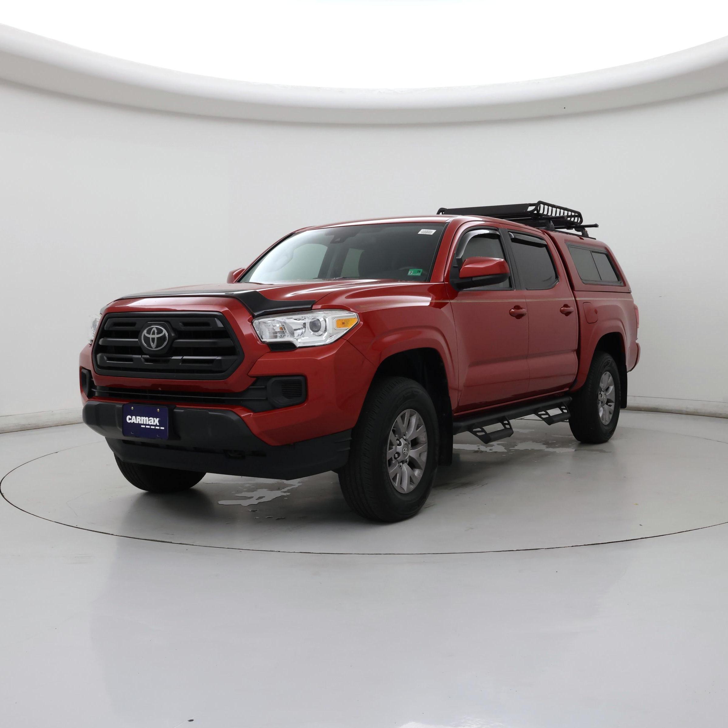 Thumbnail: 2018 Toyota Tacoma - 4