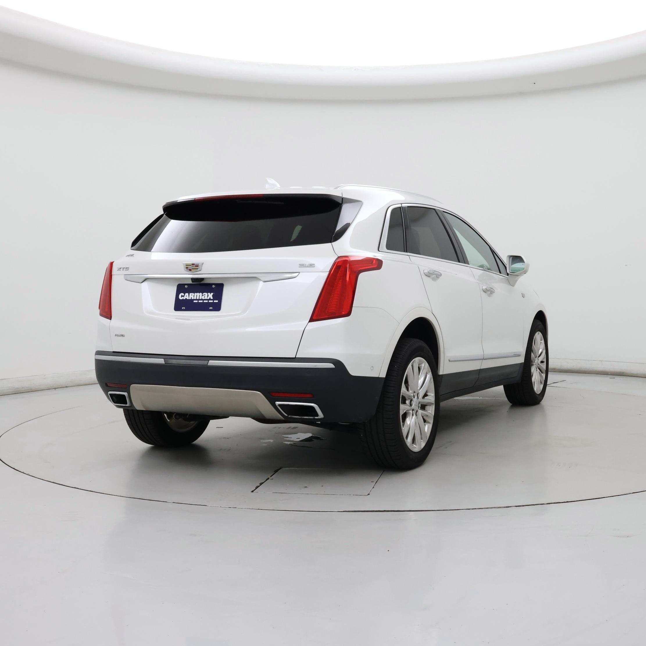 Thumbnail: 2019 Cadillac XT5 - 8
