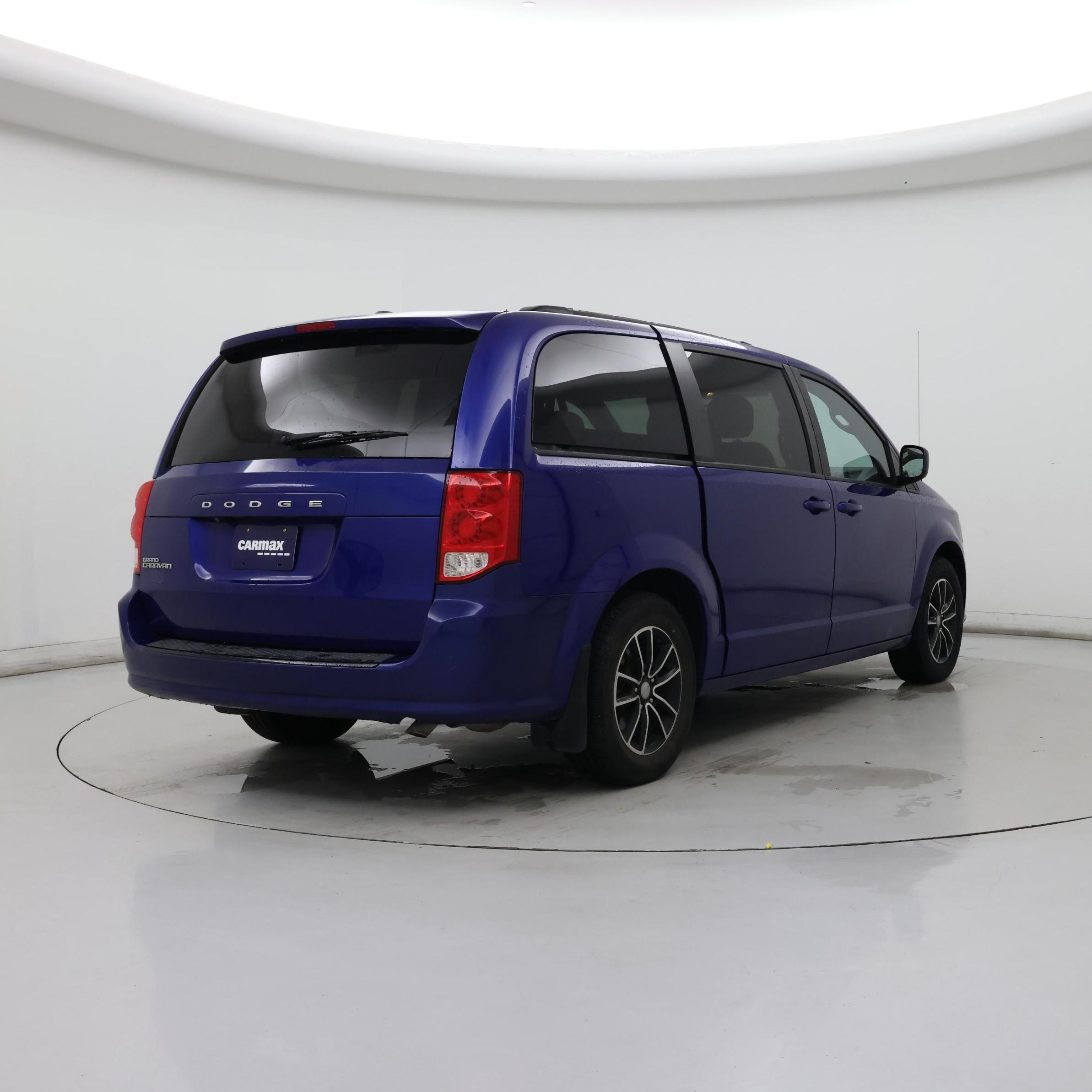 Thumbnail: 2019 Dodge Grand Caravan - 8