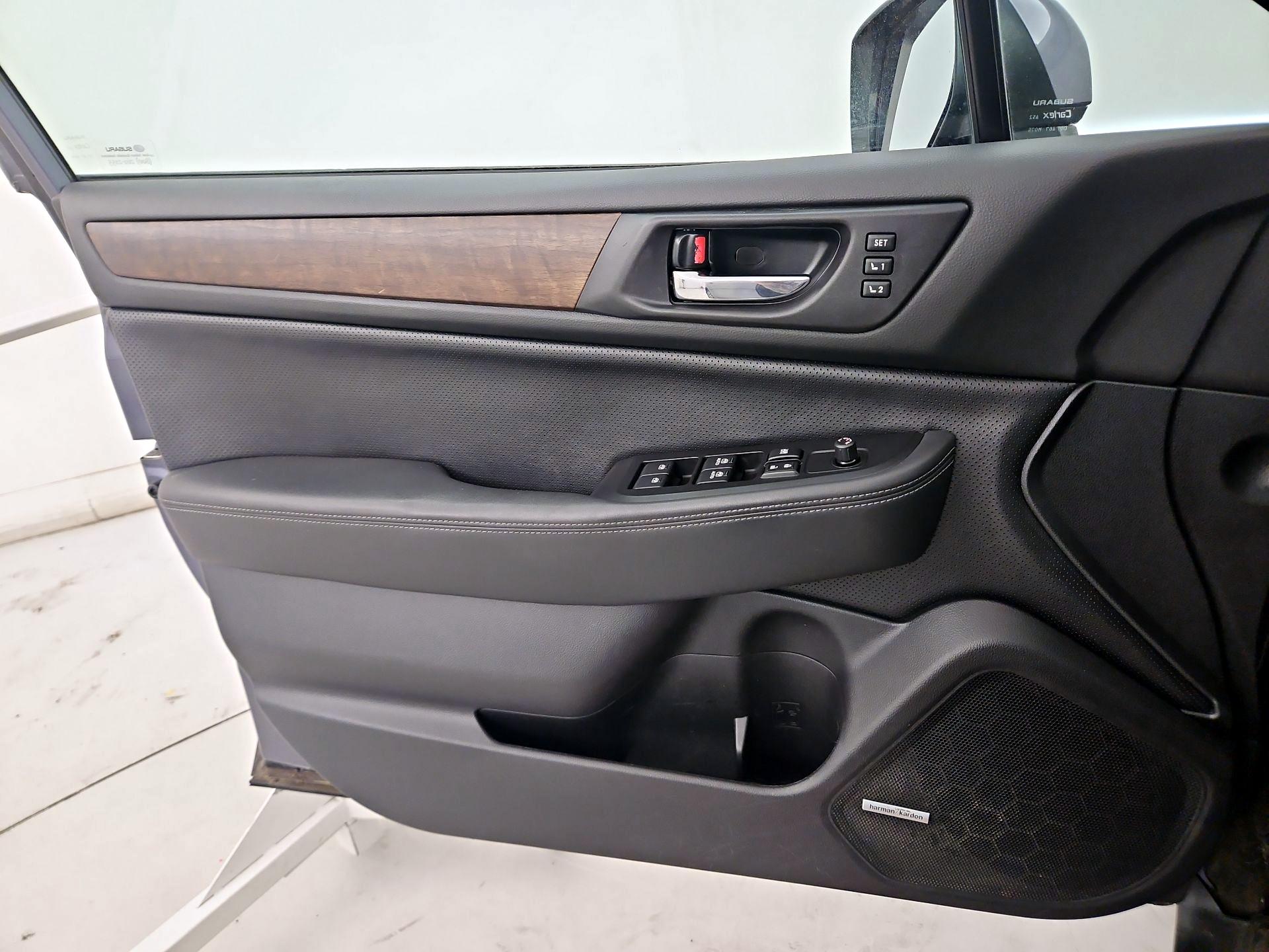 Thumbnail: 2015 Subaru Outback - 12