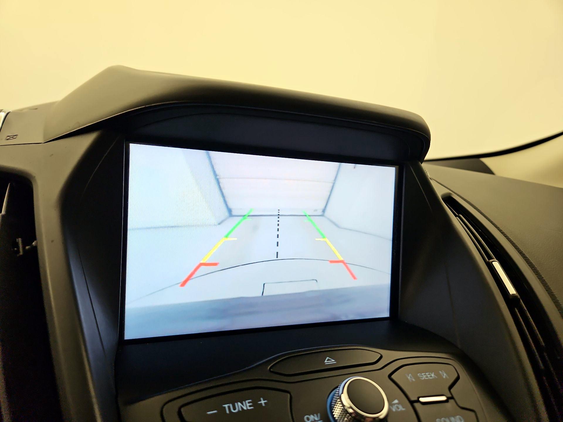 Thumbnail: 2014 Ford Escape - 15