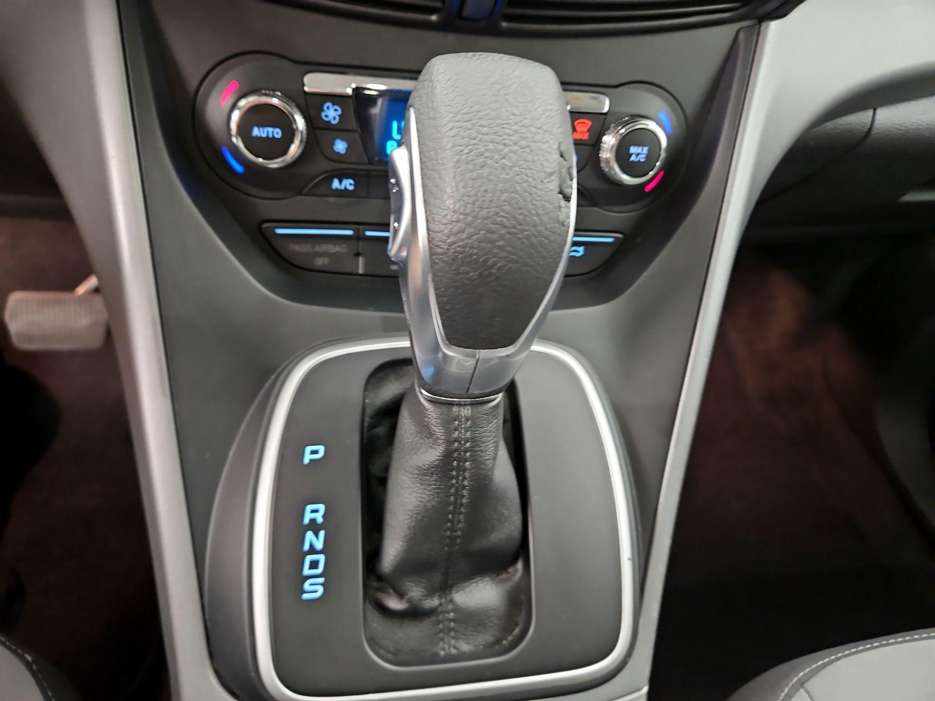 Thumbnail: 2014 Ford Escape - 18