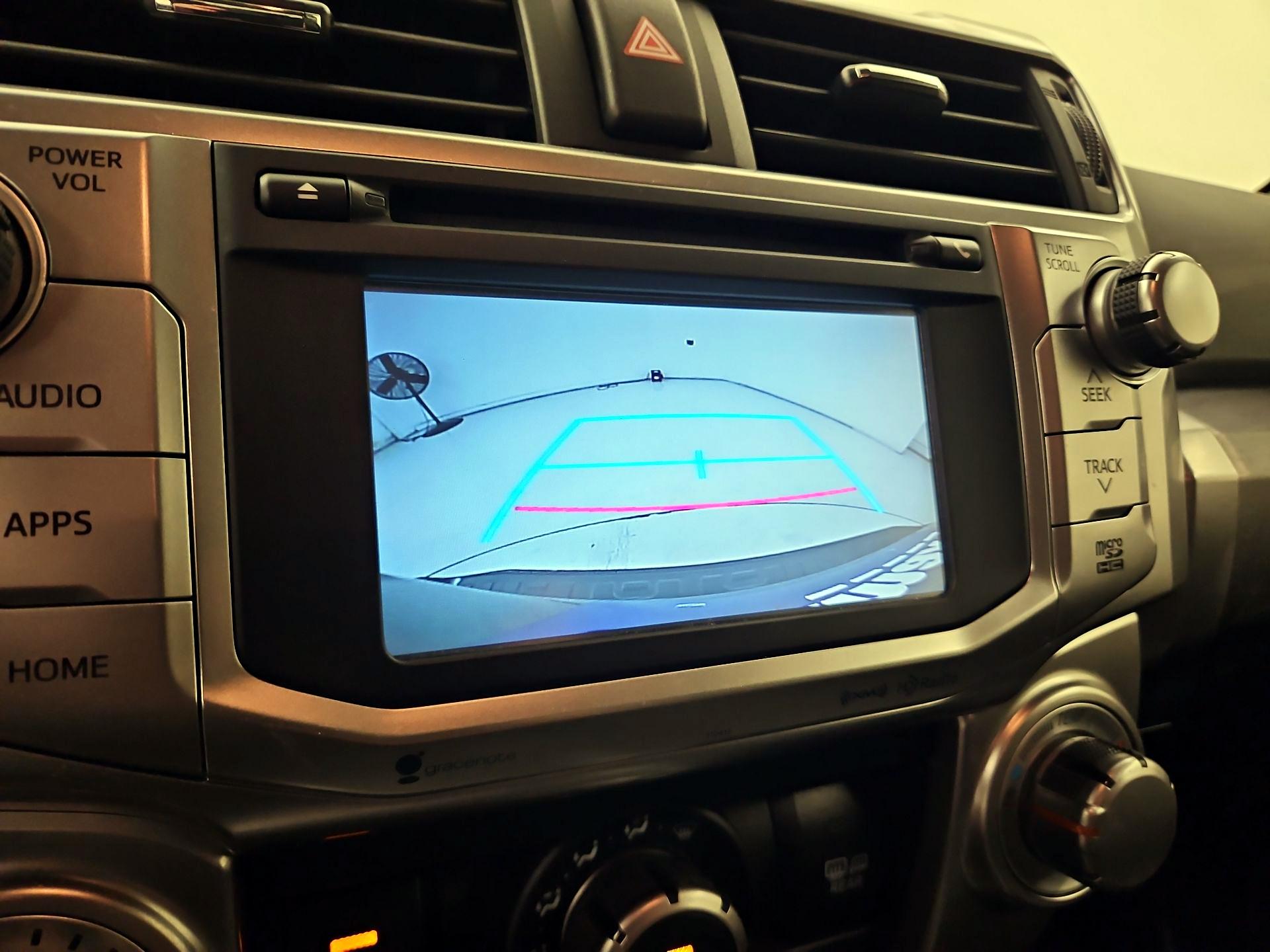 Thumbnail: 2019 Toyota 4Runner - 15