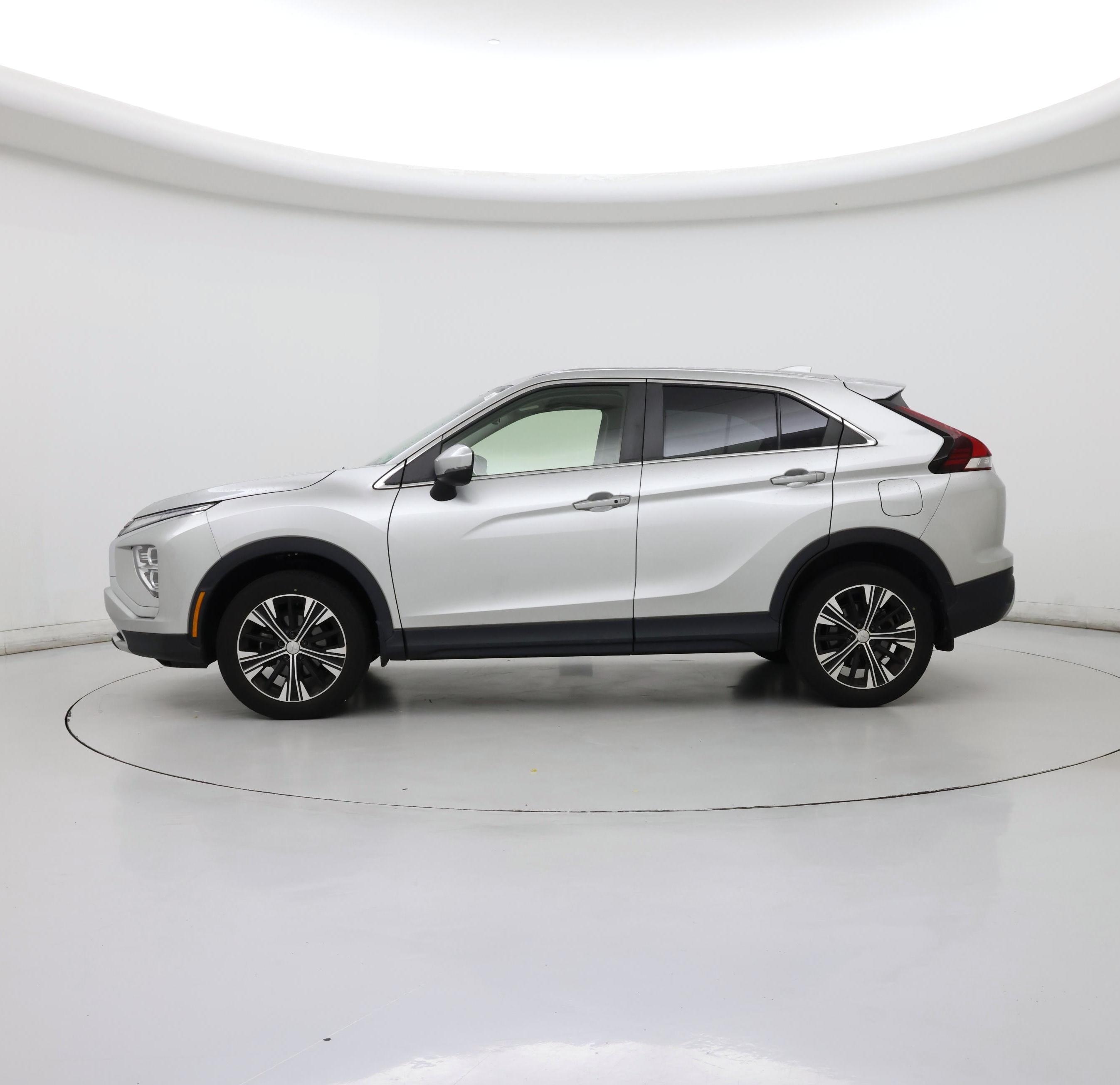 Thumbnail: 2022 Mitsubishi Eclipse Cross - 3