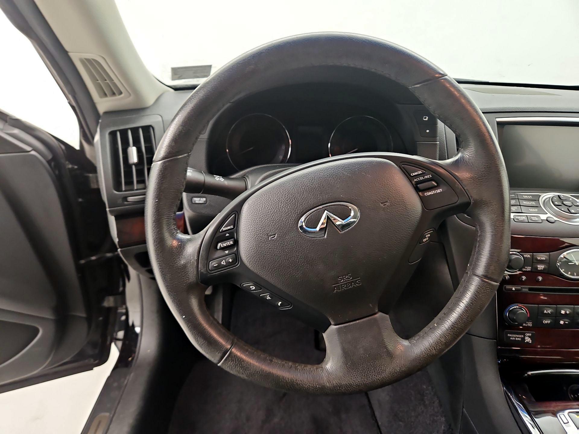 Thumbnail: 2014 INFINITI Q60 - 10