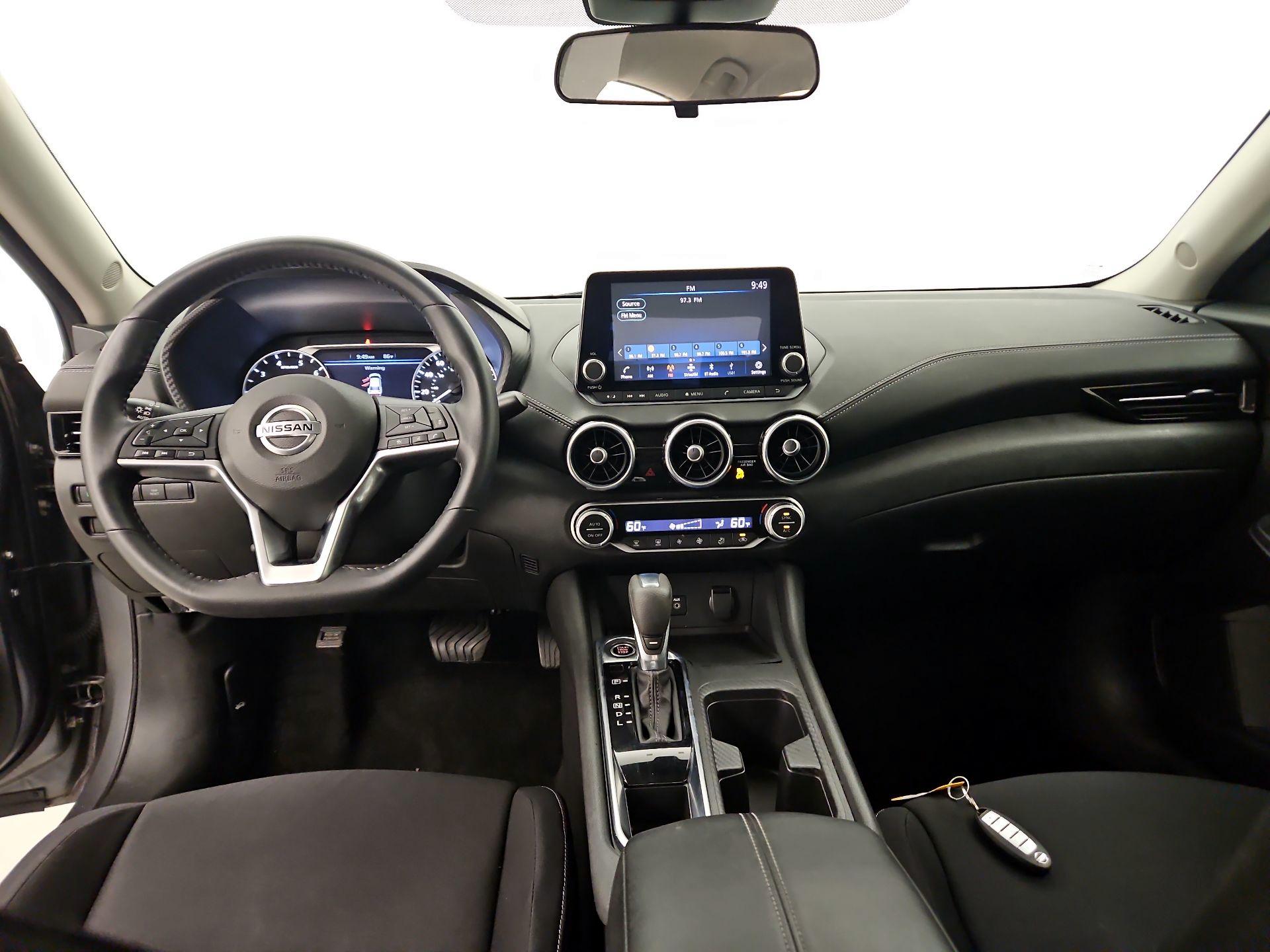 Thumbnail: 2020 Nissan Sentra - 9