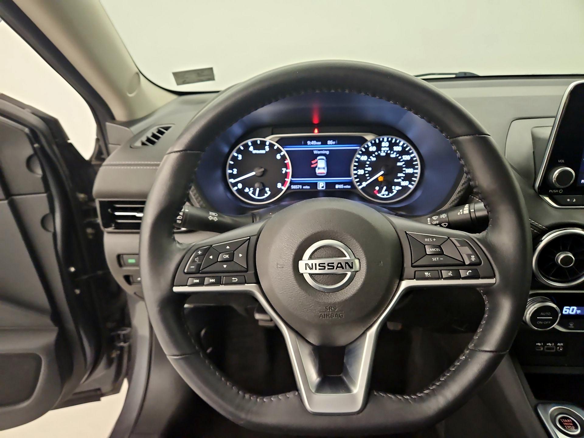 Thumbnail: 2020 Nissan Sentra - 10