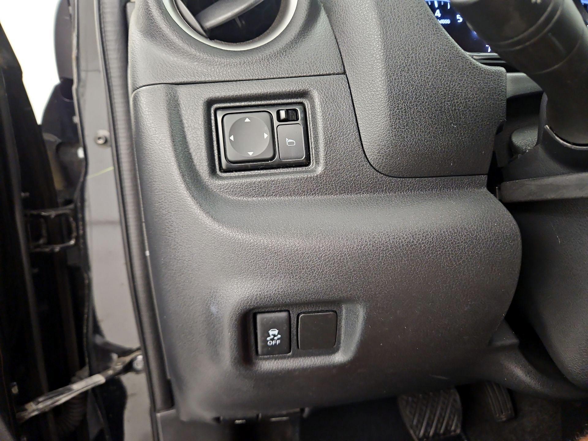 Thumbnail: 2015 Nissan Versa - 13