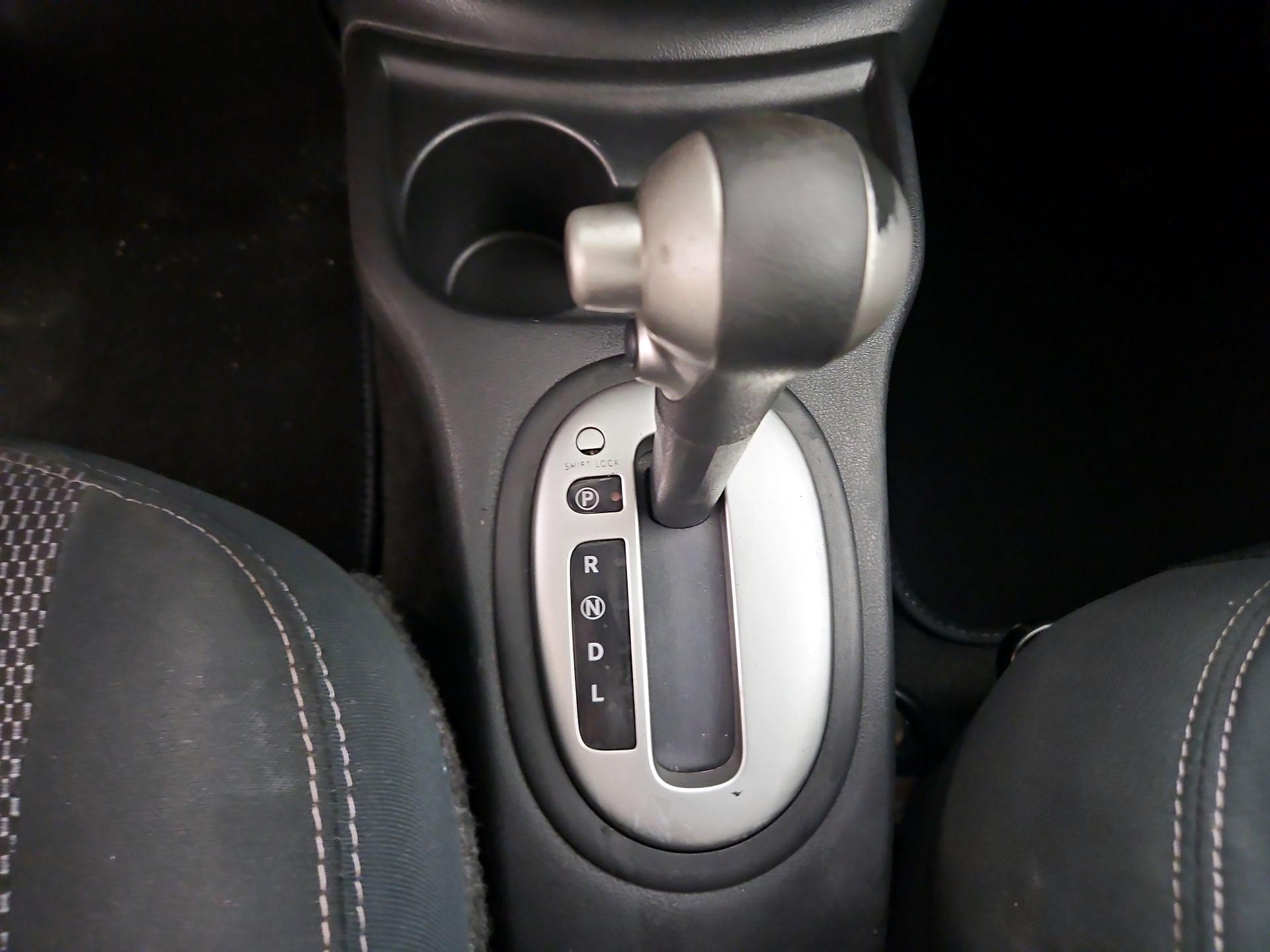 Thumbnail: 2015 Nissan Versa - 16