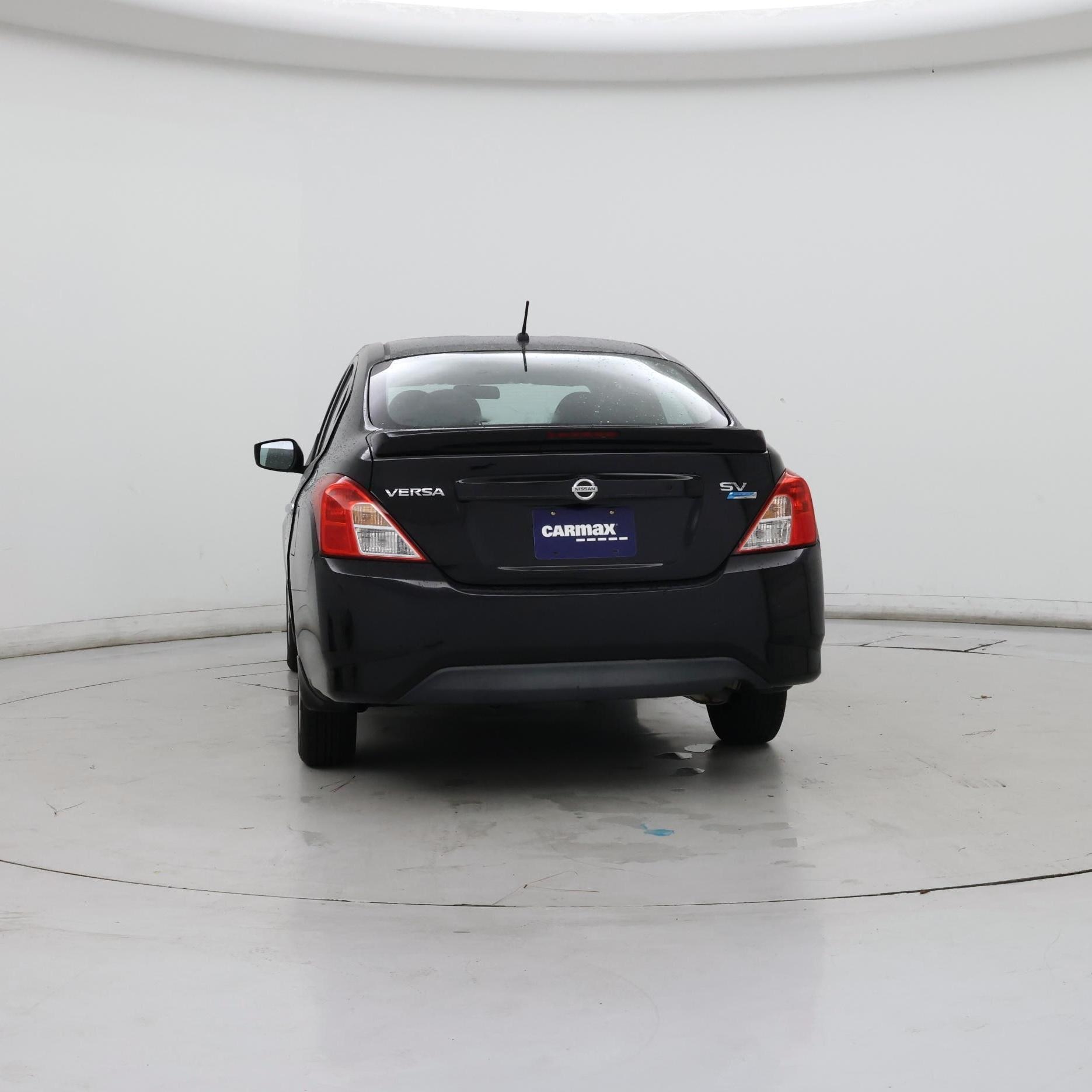 Thumbnail: 2015 Nissan Versa - 6