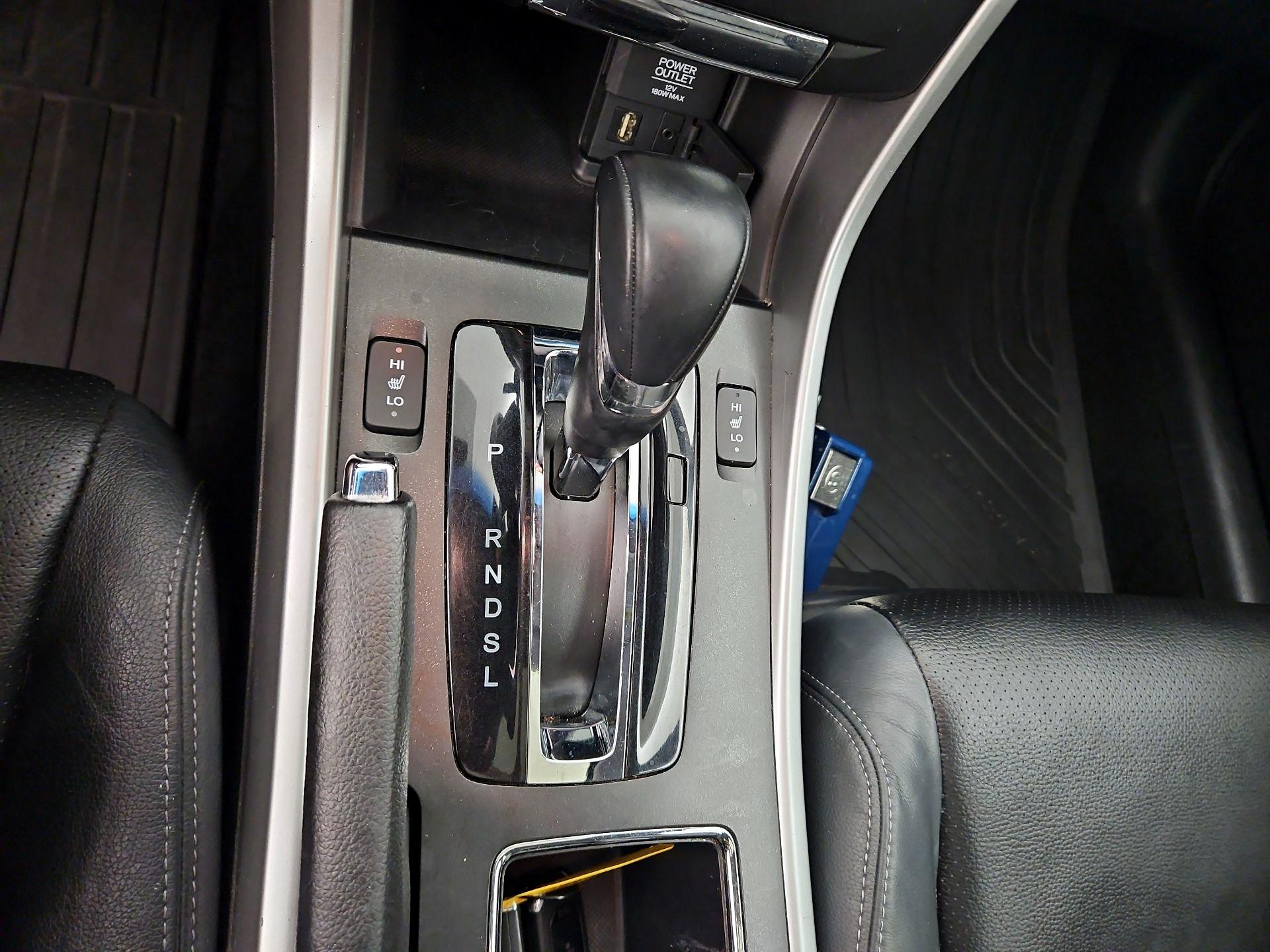 Thumbnail: 2013 Honda Accord - 17