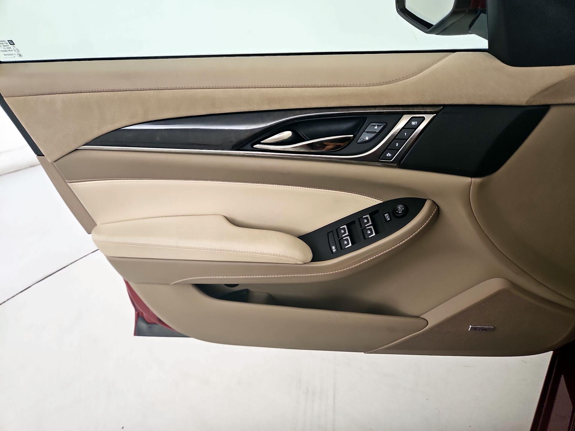 Thumbnail: 2016 Cadillac CTS - 12