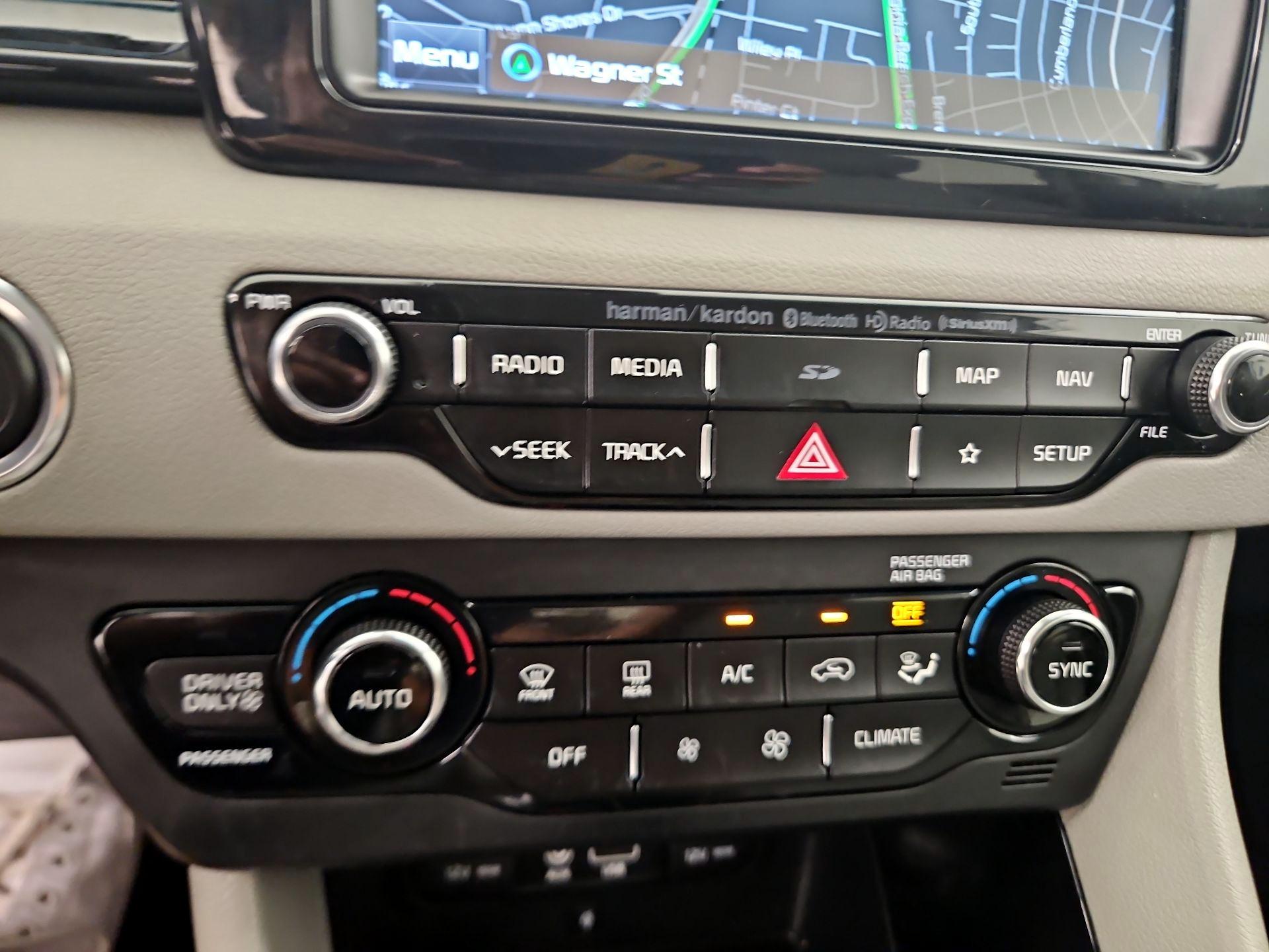 Thumbnail: 2019 Kia Niro - 15