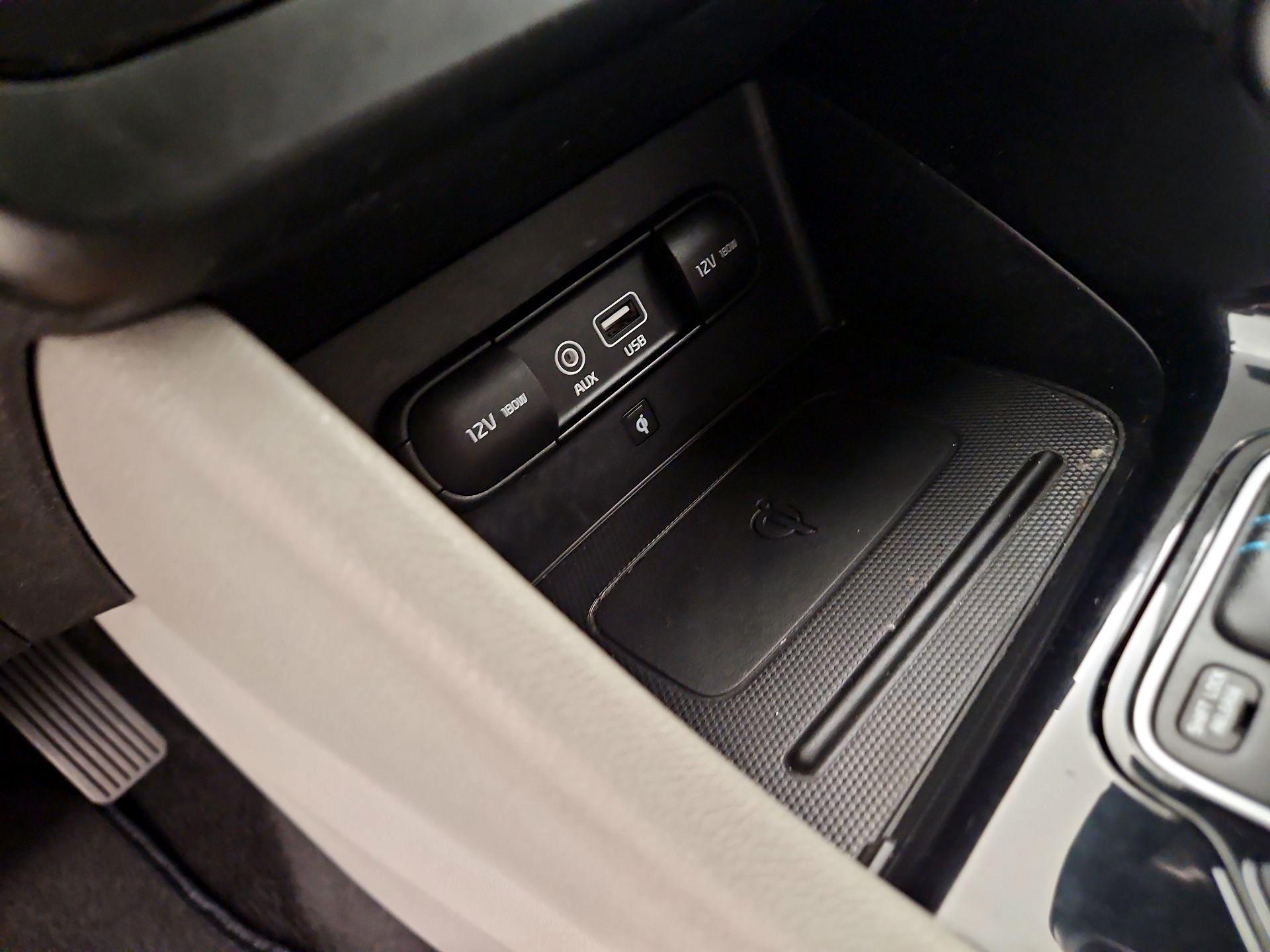 Thumbnail: 2019 Kia Niro - 18