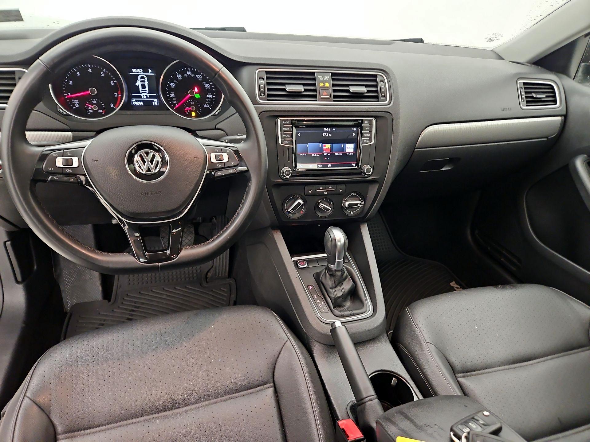 Thumbnail: 2018 Volkswagen Jetta - 9