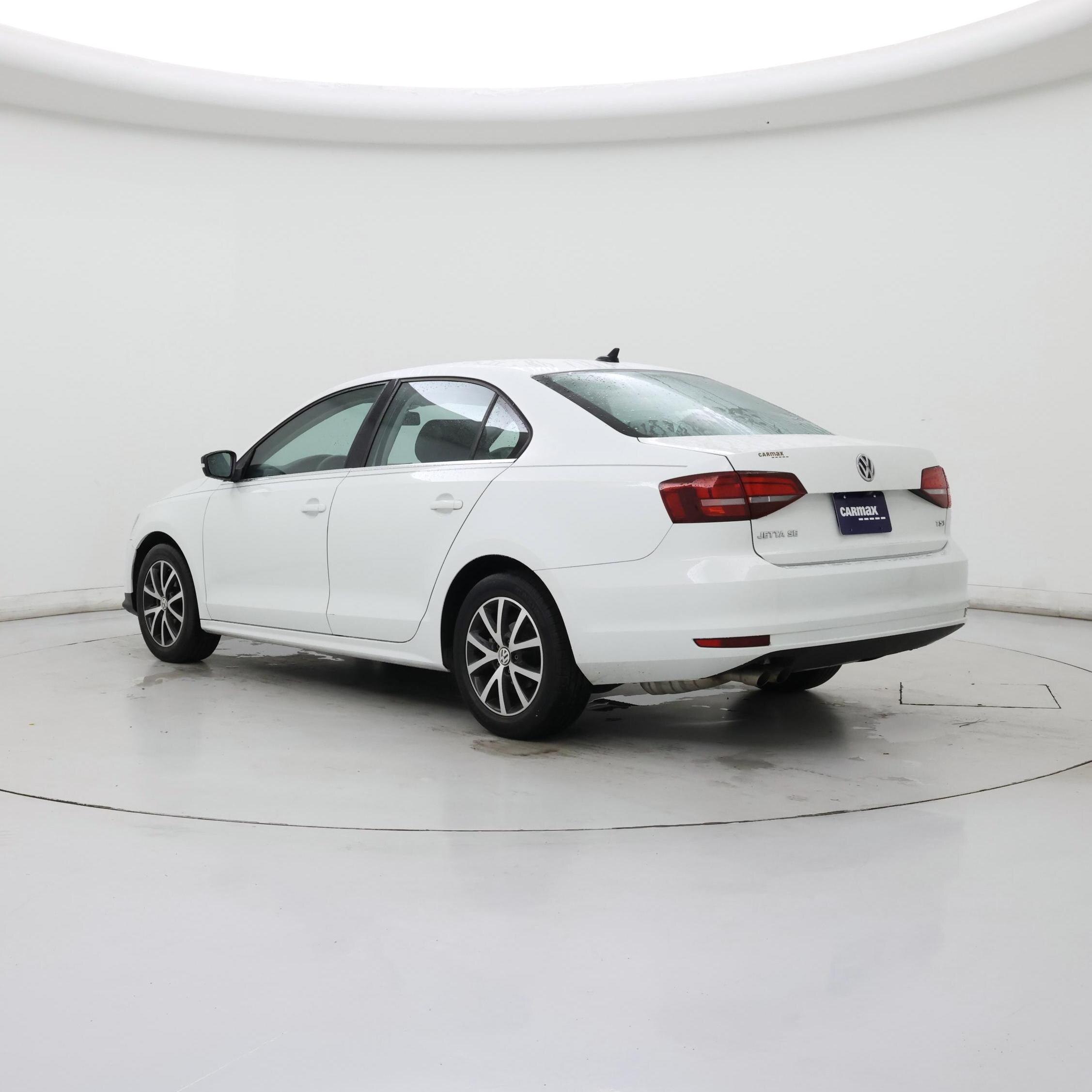 Thumbnail: 2018 Volkswagen Jetta - 2