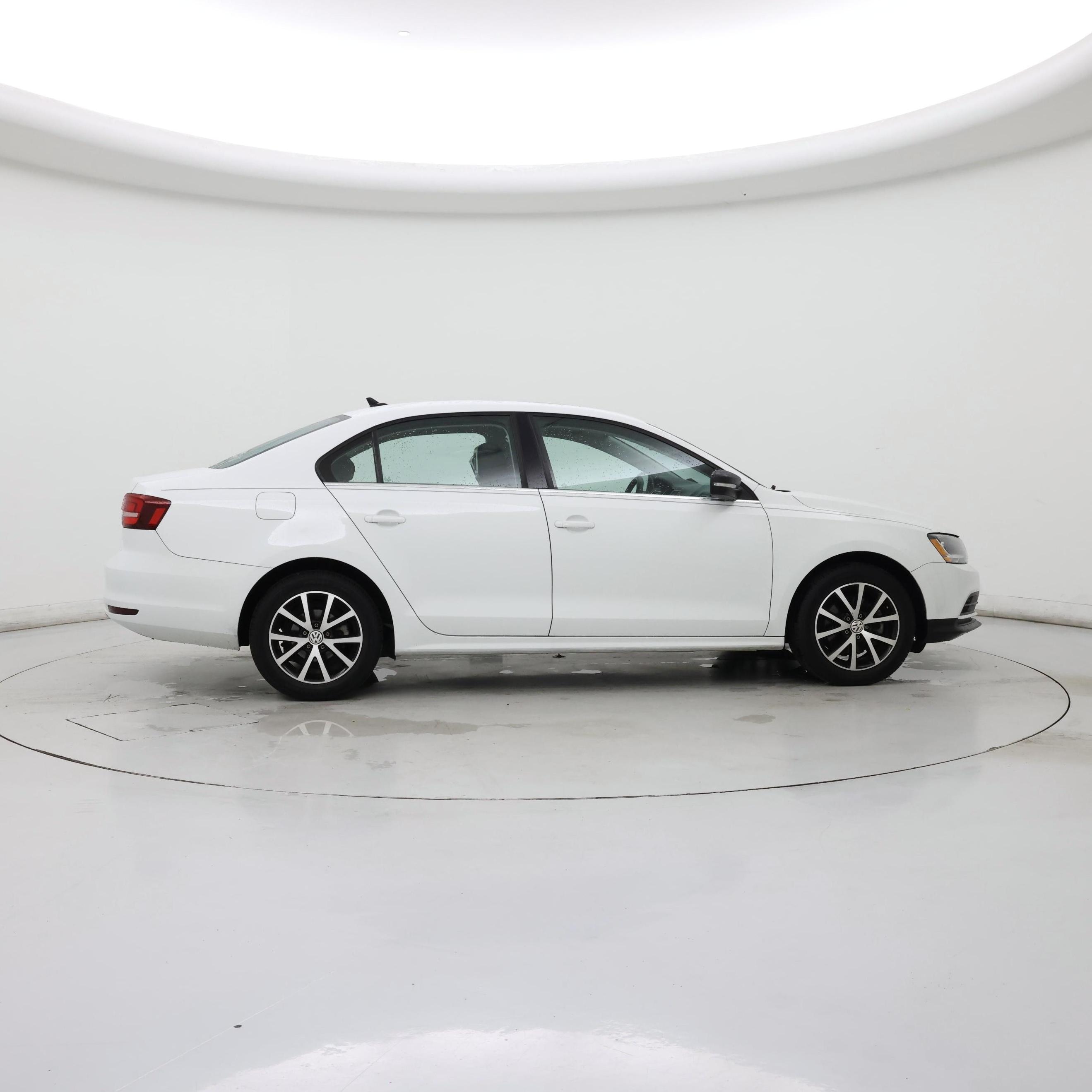 Thumbnail: 2018 Volkswagen Jetta - 7