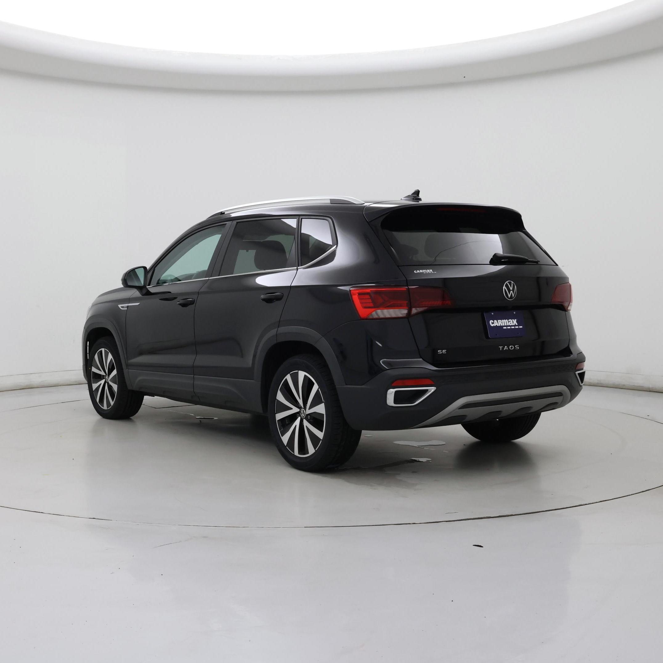 Thumbnail: 2022 Volkswagen Taos - 2