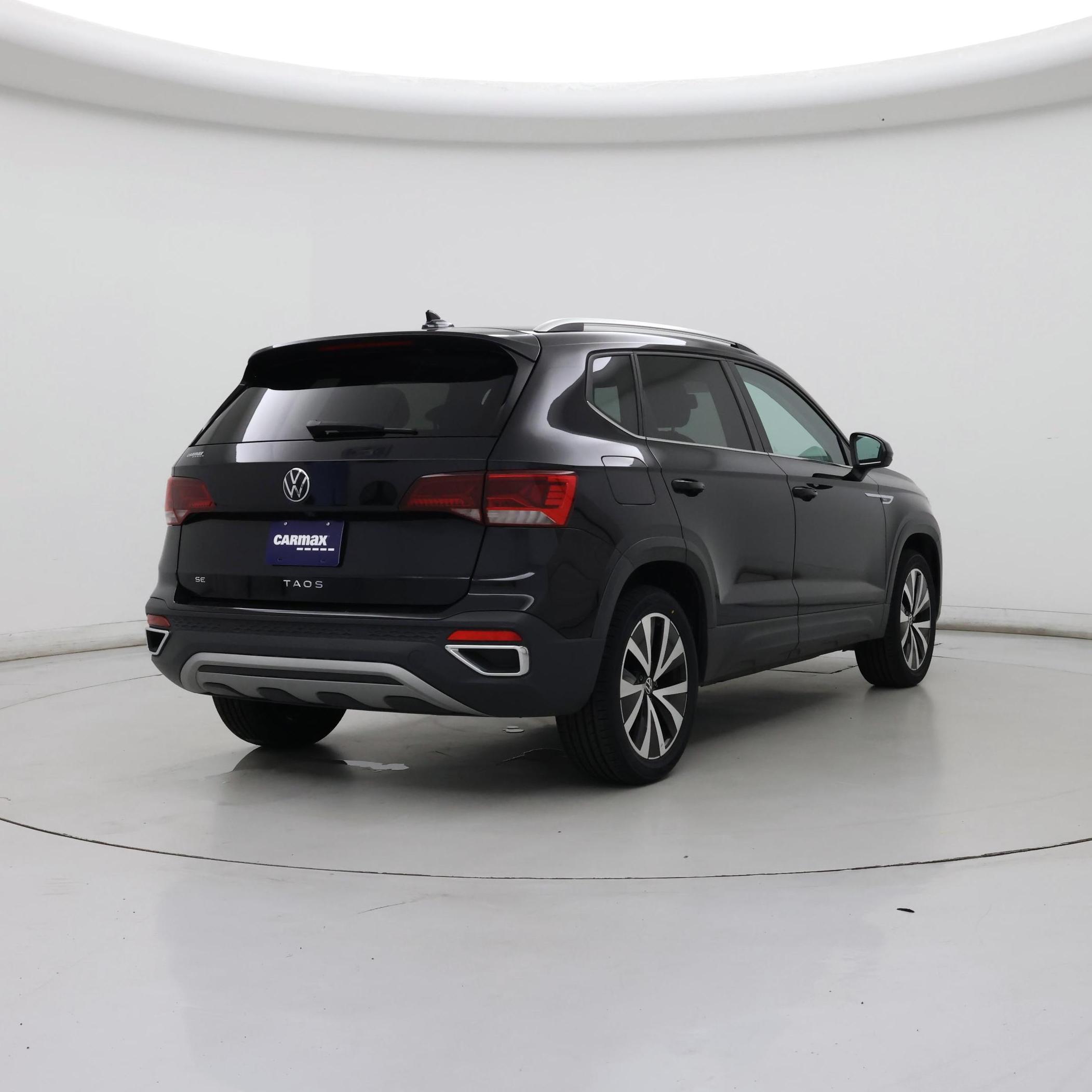 Thumbnail: 2022 Volkswagen Taos - 8