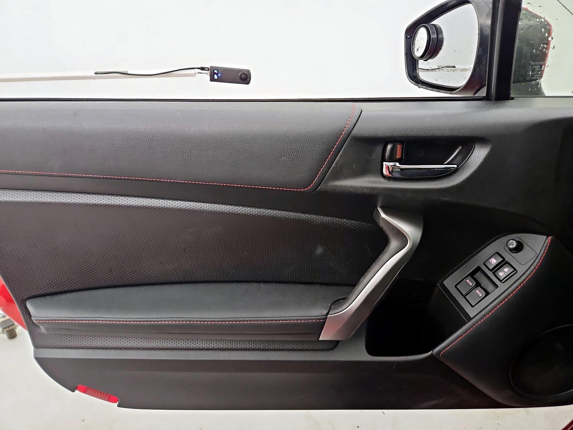 Thumbnail: 2015 Scion FR-S - 12