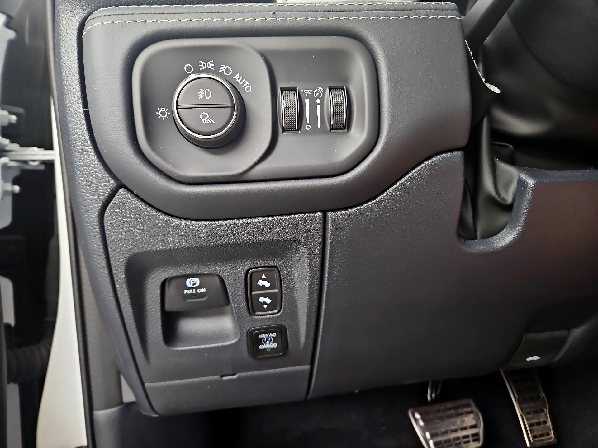 Thumbnail: 2024 RAM 1500 - 13