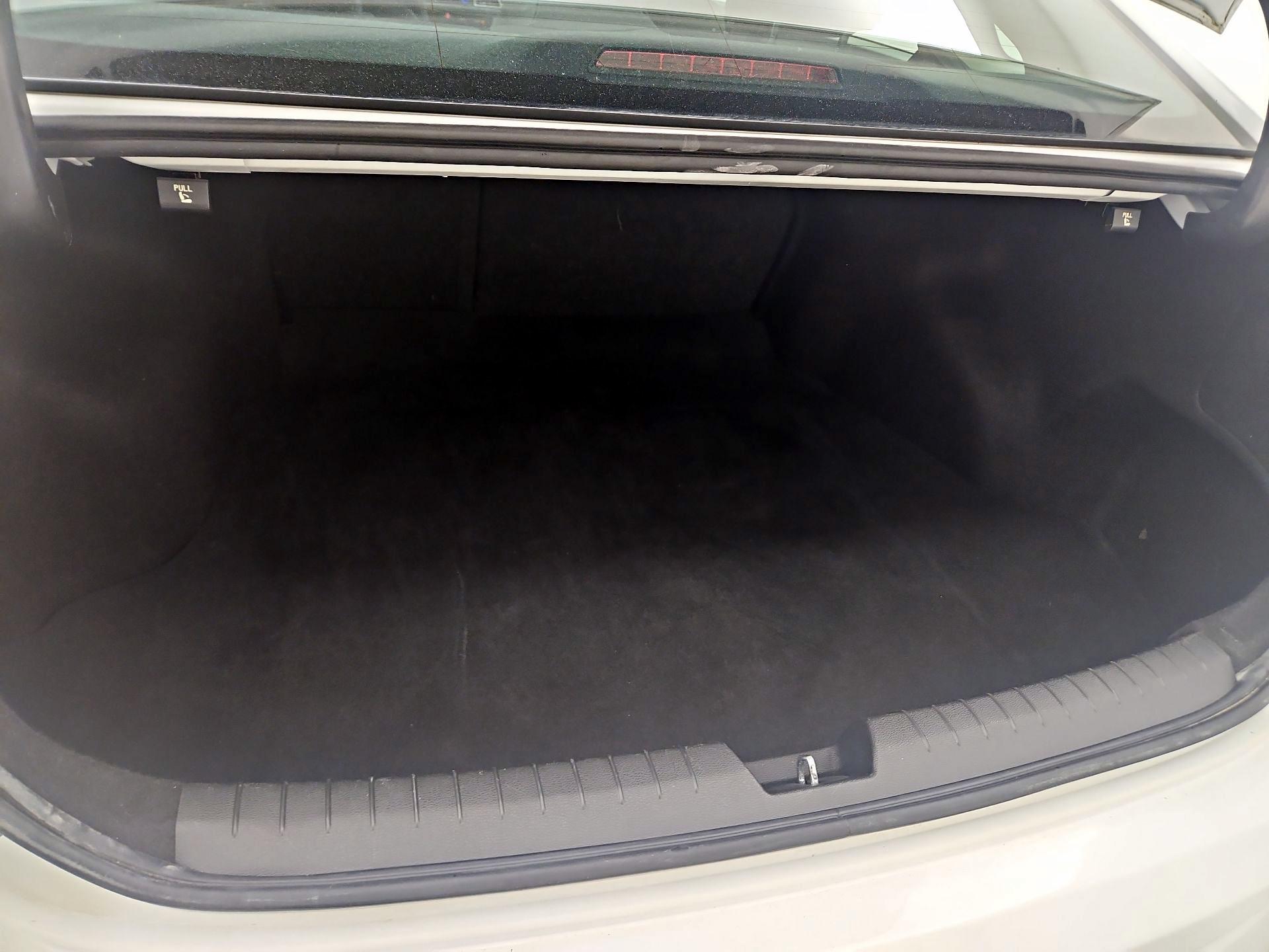 Thumbnail: 2015 Hyundai Sonata - 20