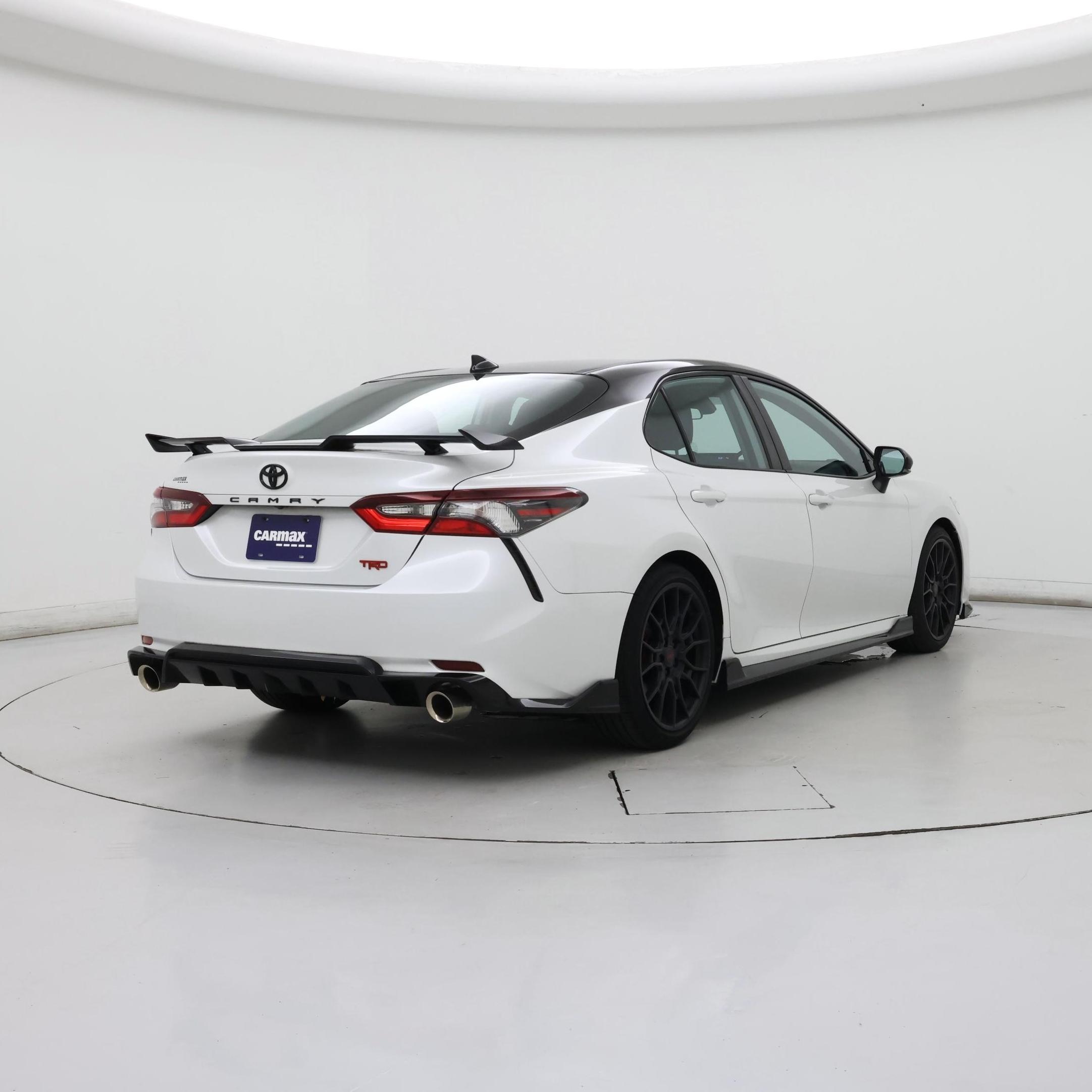 Thumbnail: 2022 Toyota Camry - 8