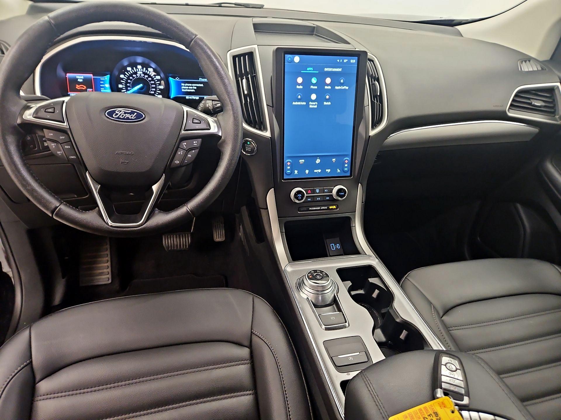 Thumbnail: 2016 Ford Edge - 9