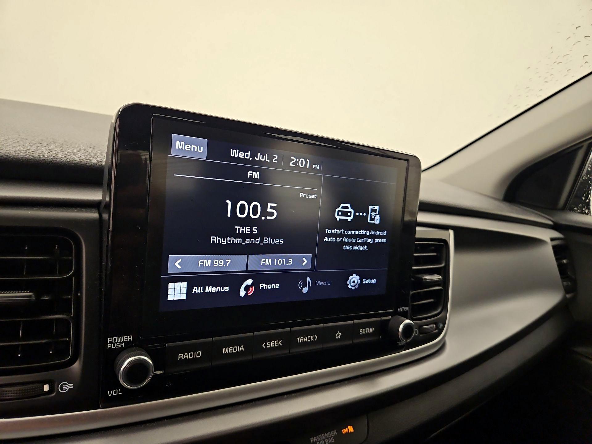 Thumbnail: 2021 Kia Rio - 15