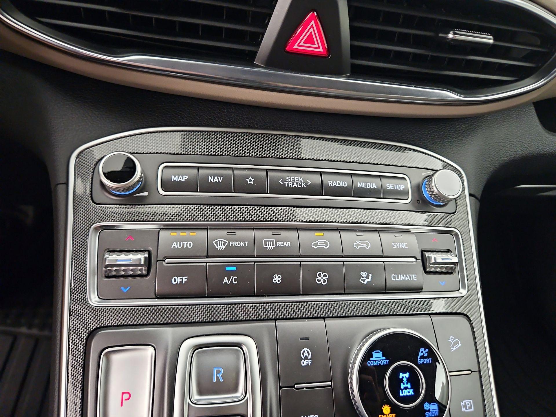 Thumbnail: 2023 Hyundai Santa Fe - 17