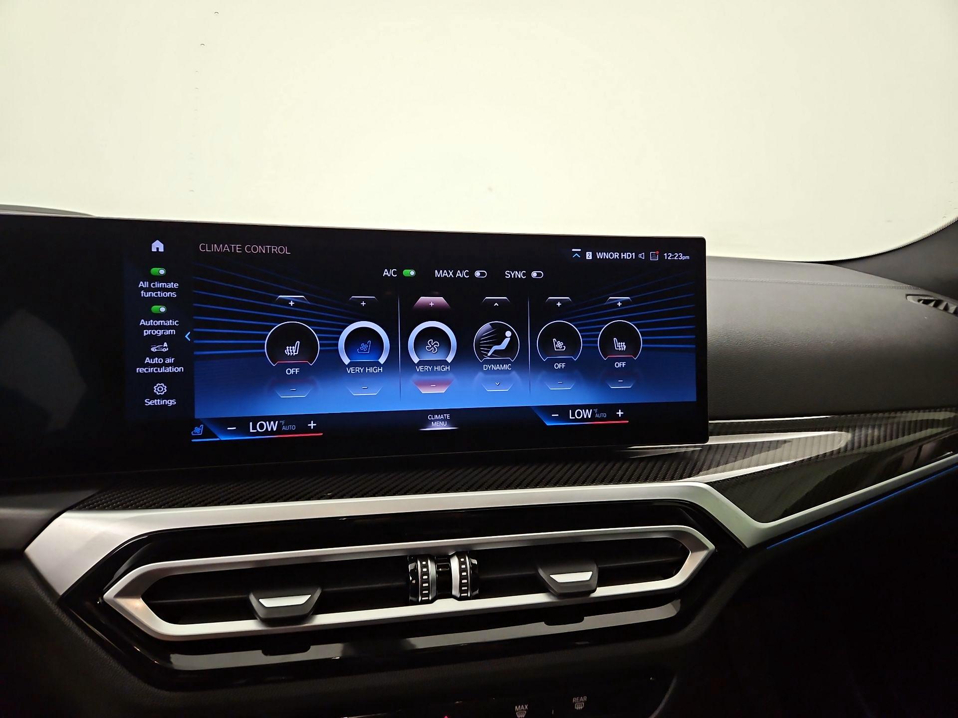 Thumbnail: 2023 BMW i4 - 17