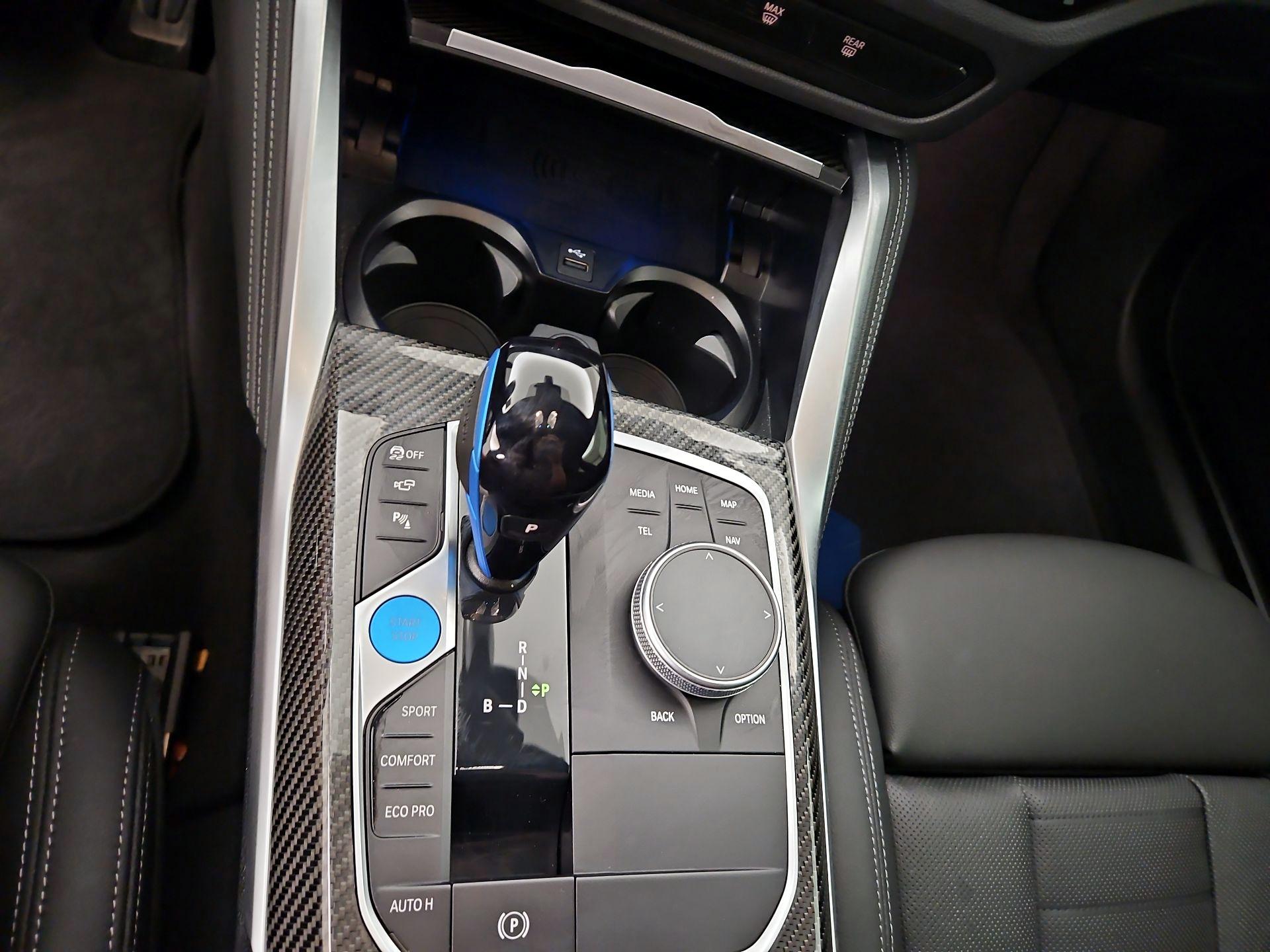 Thumbnail: 2023 BMW i4 - 18