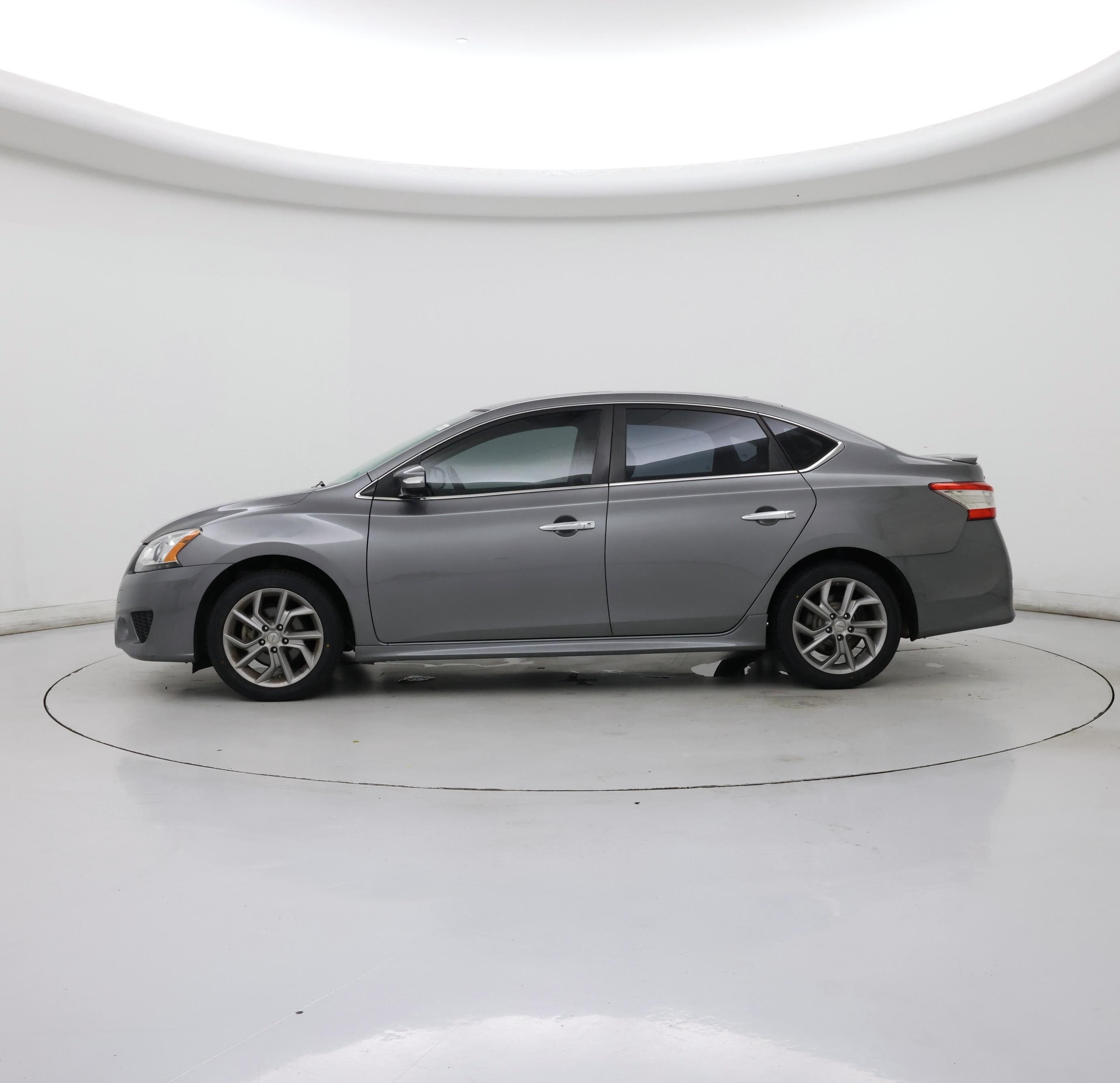 Thumbnail: 2015 Nissan Sentra - 3