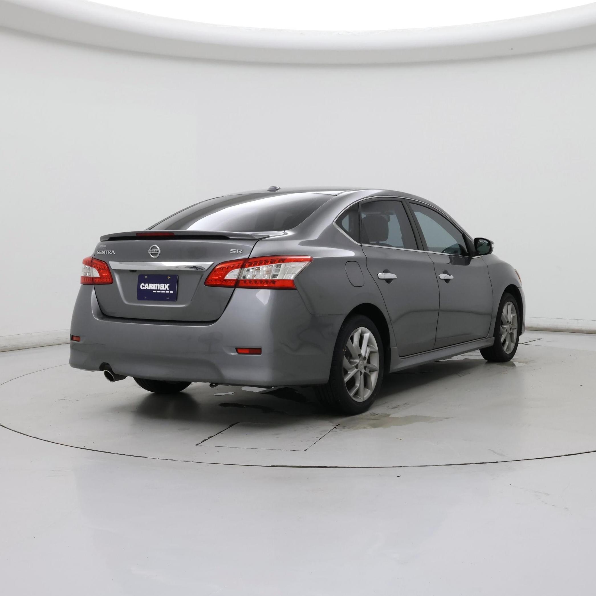 Thumbnail: 2015 Nissan Sentra - 8
