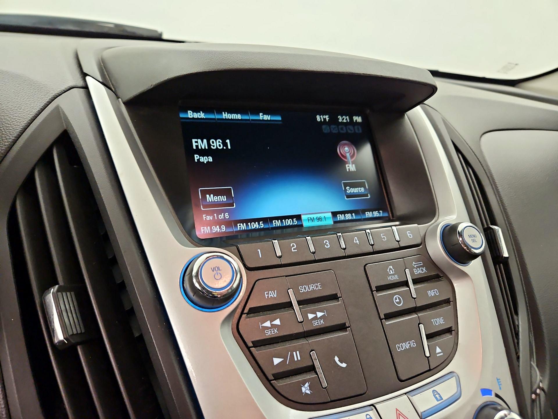 Thumbnail: 2015 Chevrolet Equinox - 15