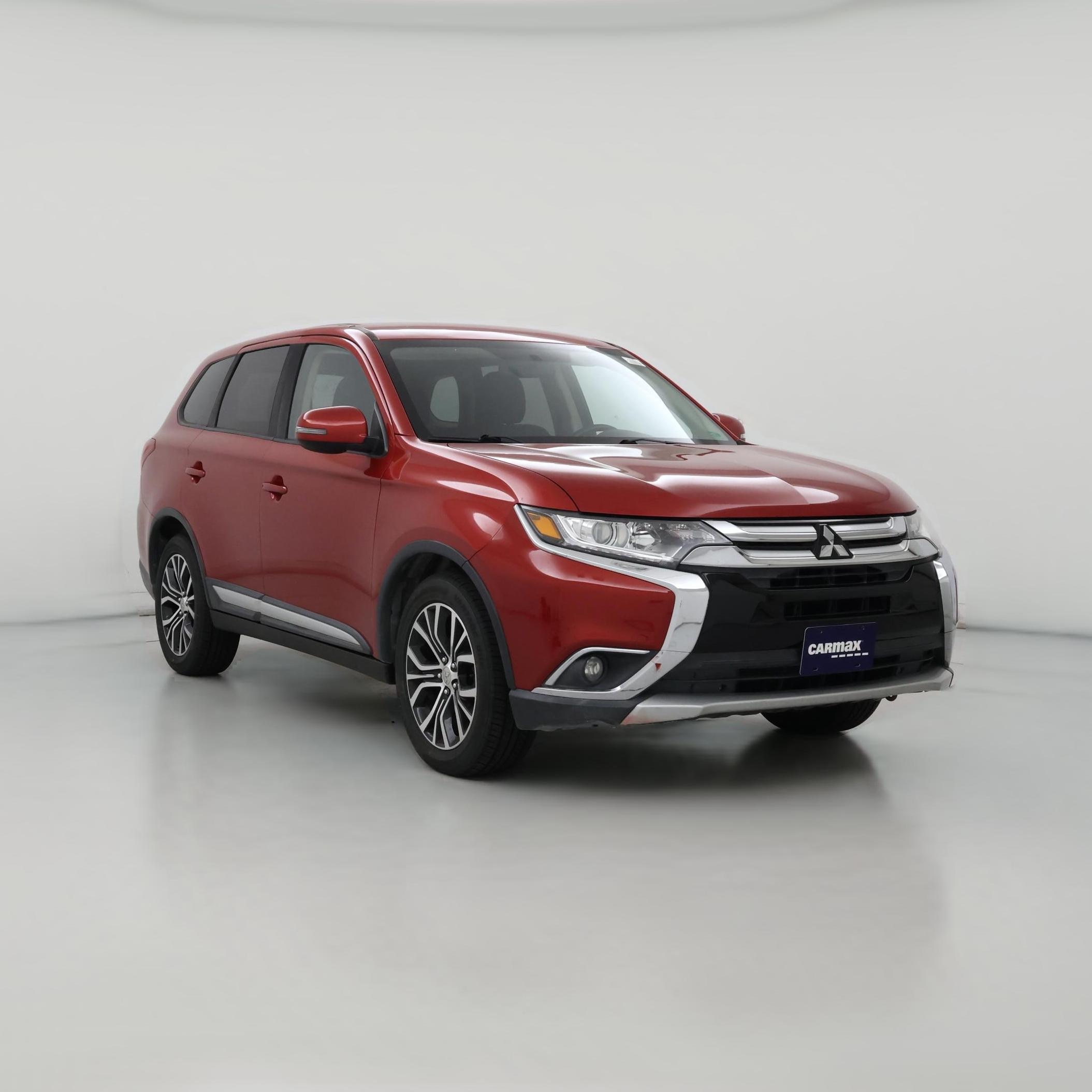 Thumbnail: 2018 Mitsubishi Outlander - 1