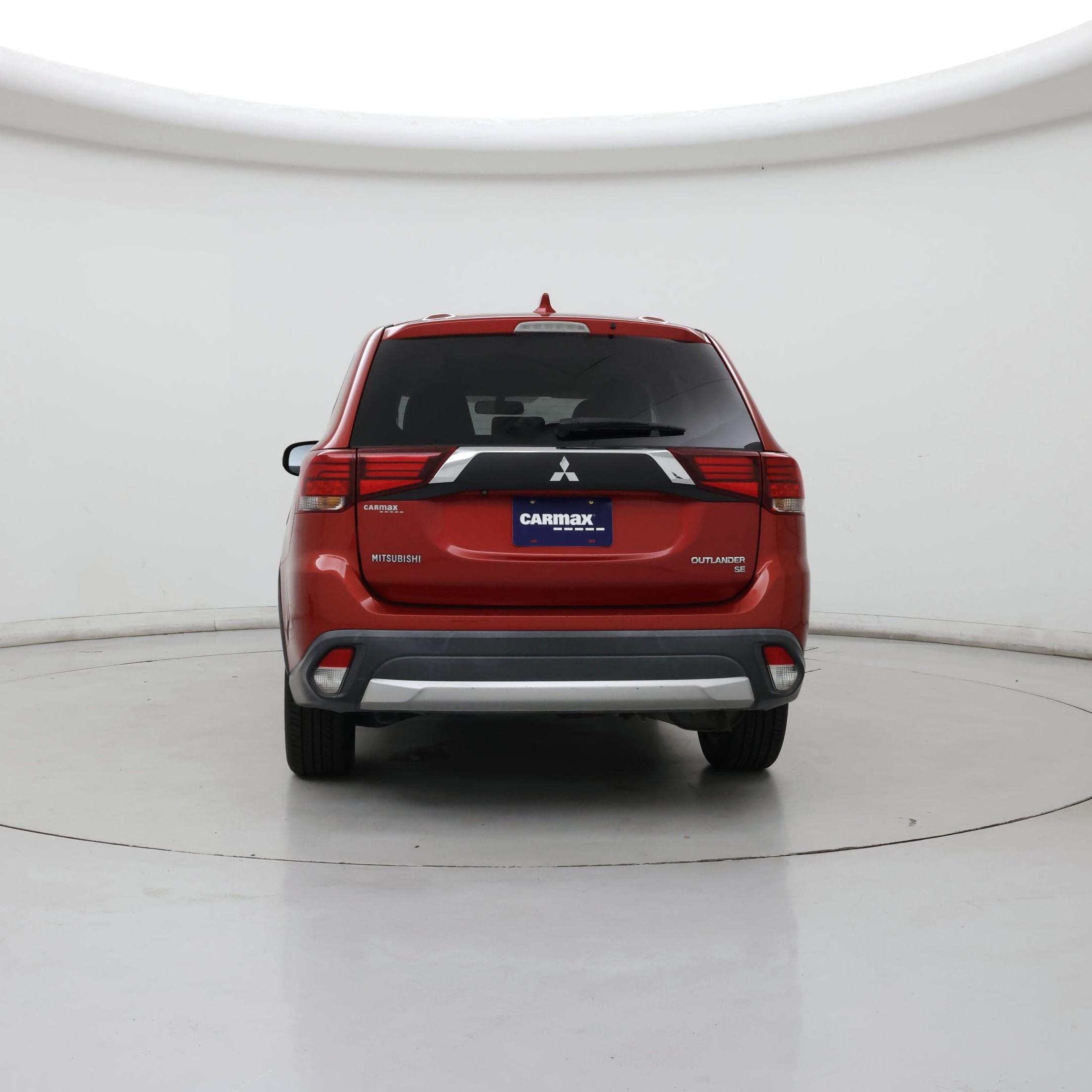 Thumbnail: 2018 Mitsubishi Outlander - 6