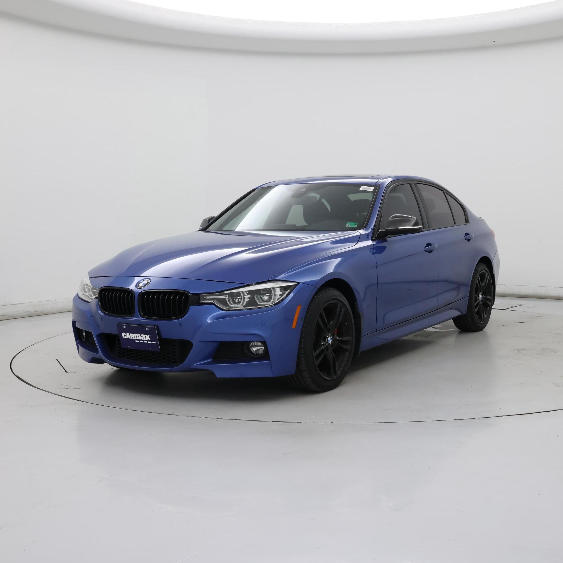 Thumbnail: 2017 BMW 3 Series - 4