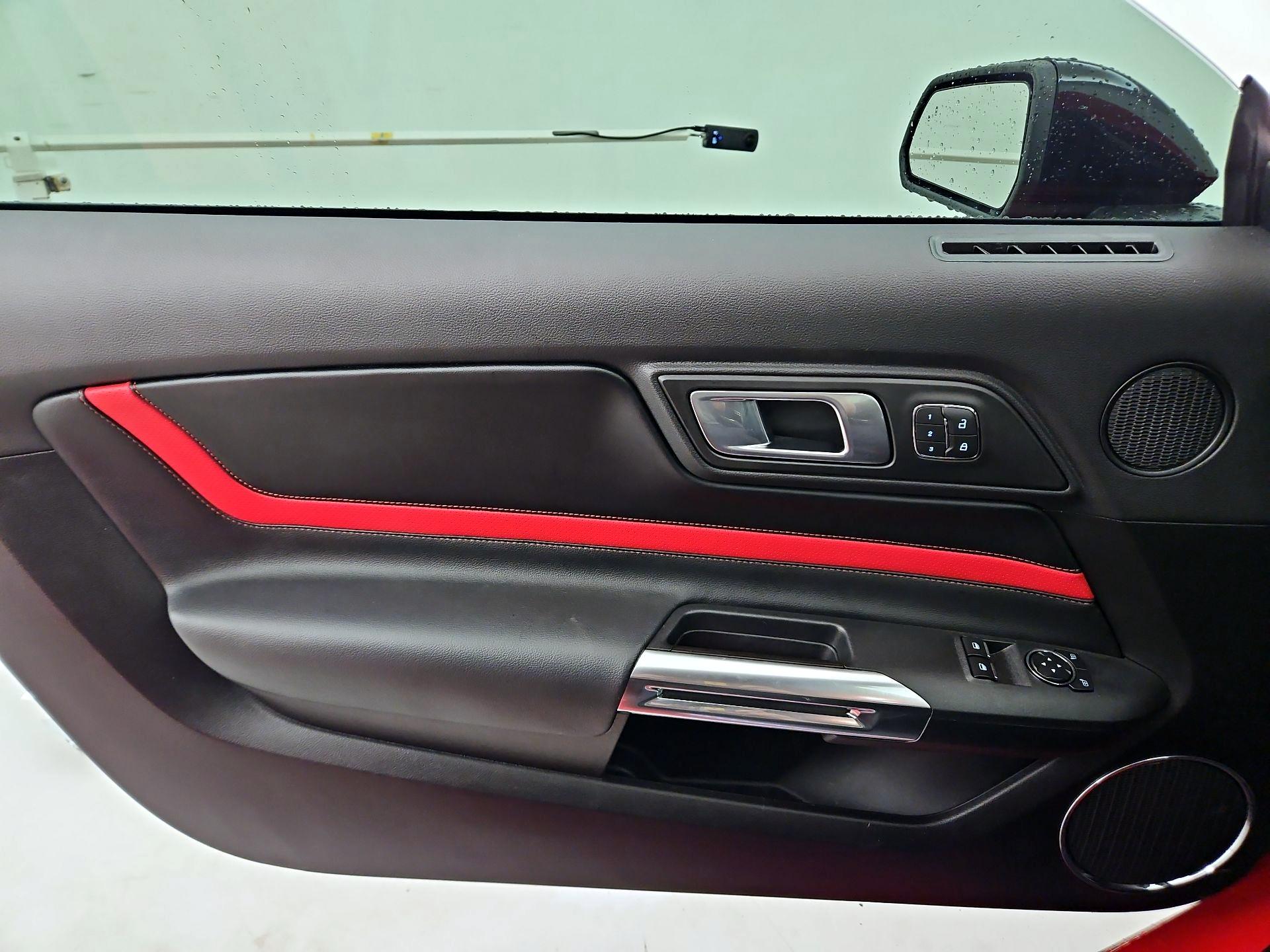 Thumbnail: 2022 Ford Mustang - 12