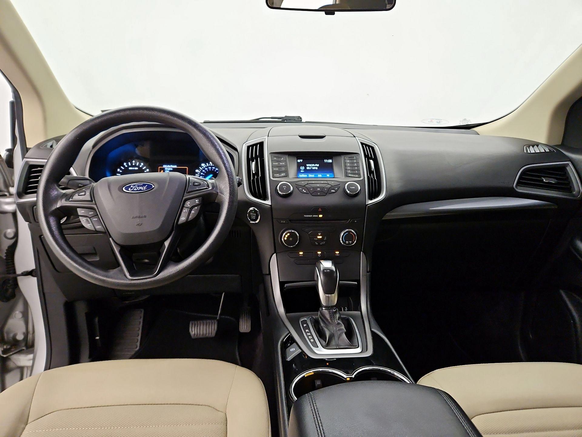 Thumbnail: 2021 Ford Edge - 9