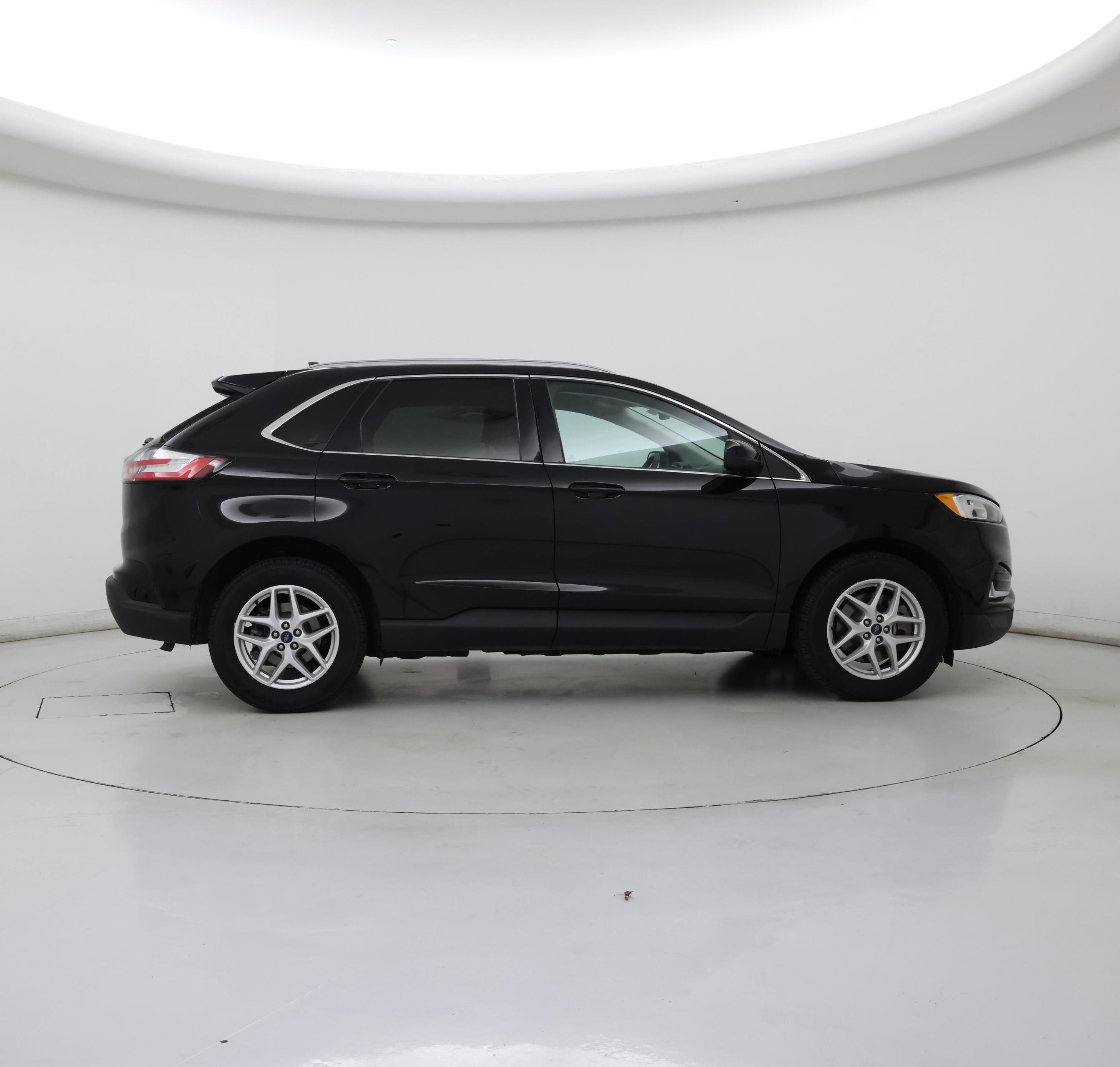 Thumbnail: 2021 Ford Edge - 7