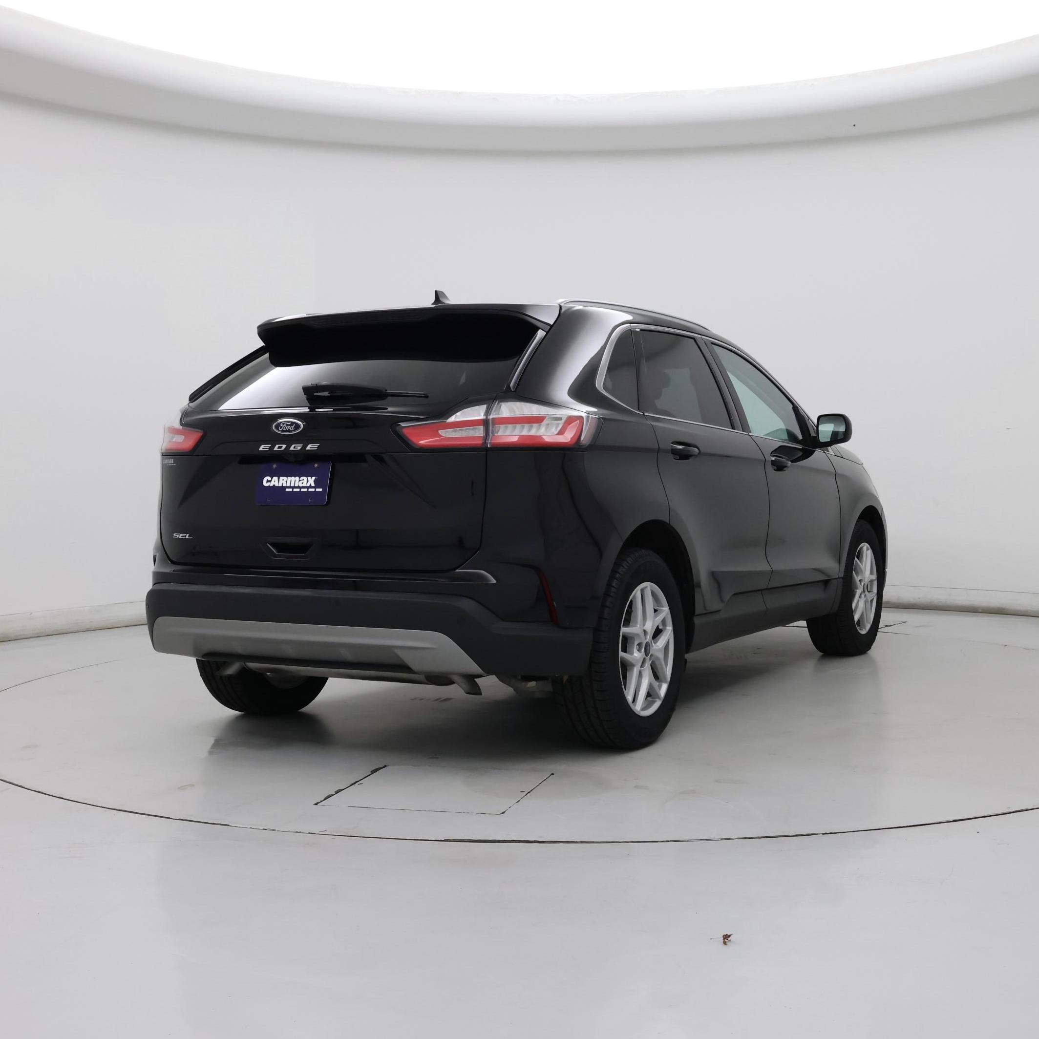 Thumbnail: 2021 Ford Edge - 8