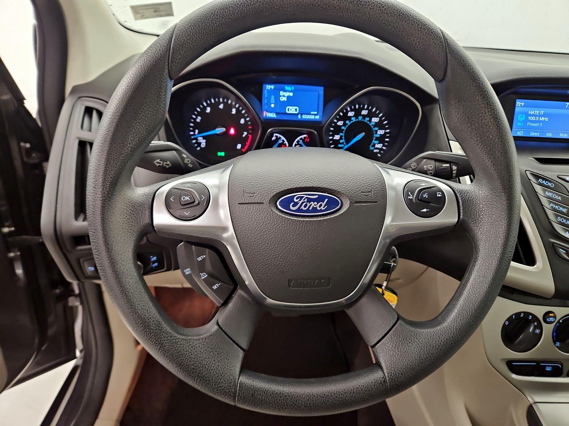 Thumbnail: 2014 Ford Focus - 10