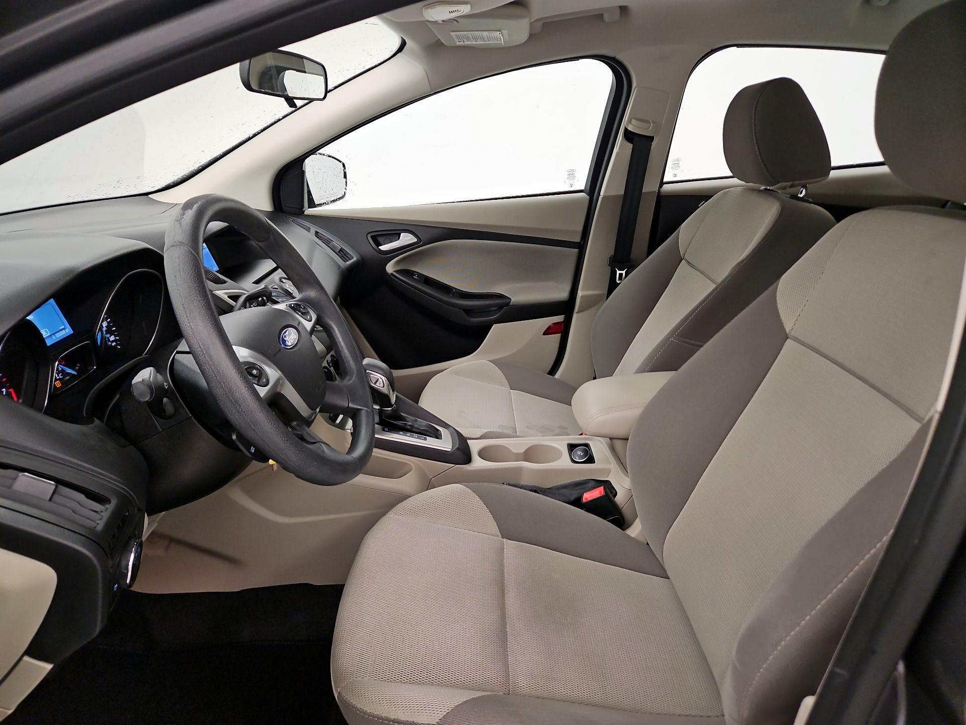 Thumbnail: 2014 Ford Focus - 11