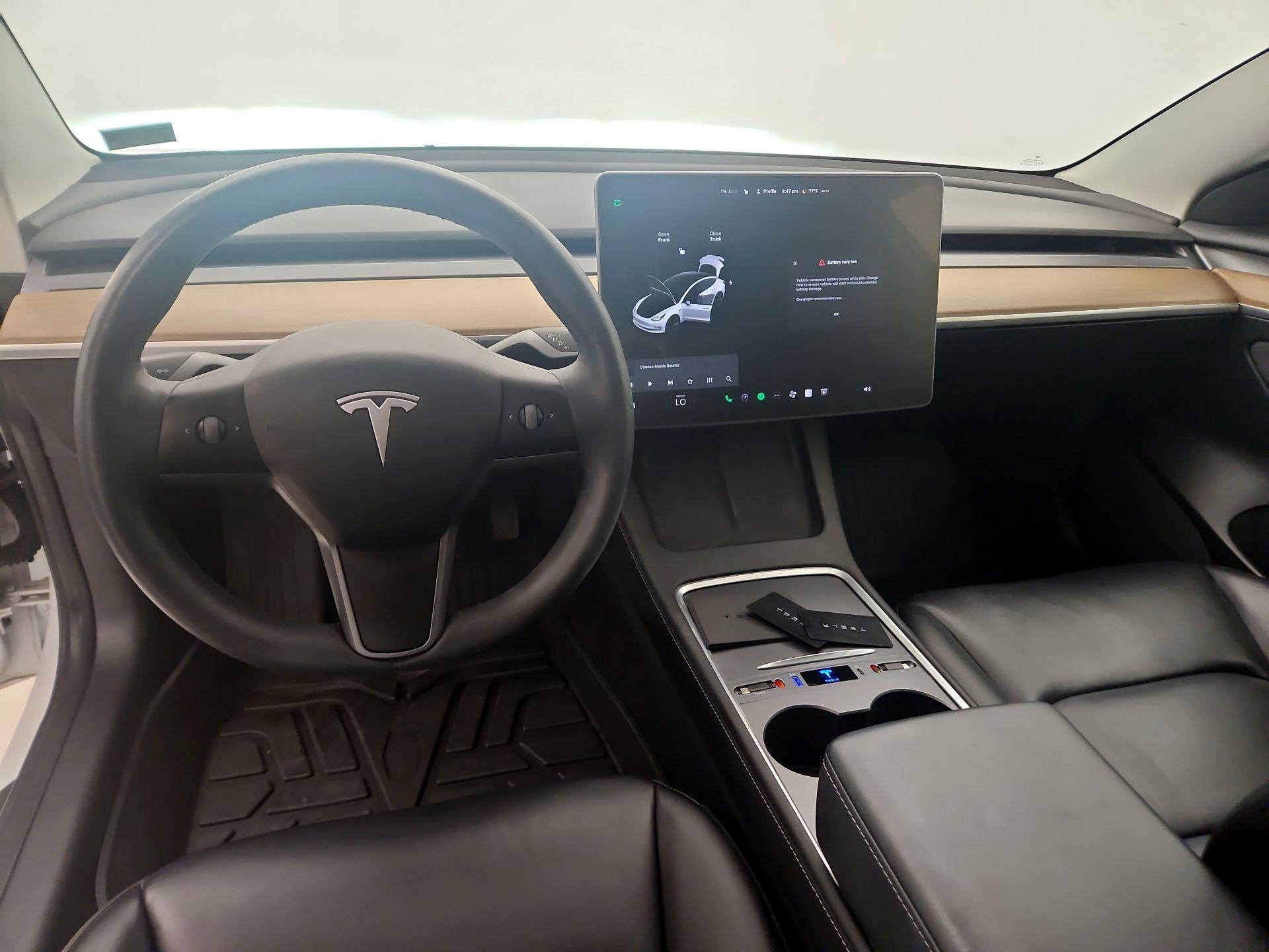 Thumbnail: 2021 Tesla Model 3 - 9