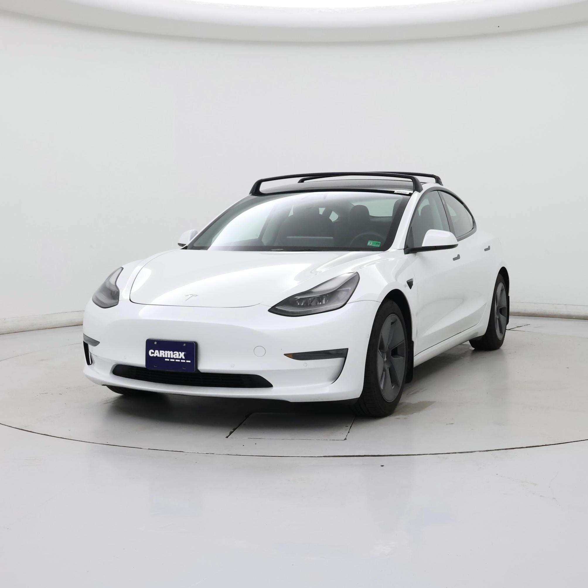 Thumbnail: 2021 Tesla Model 3 - 4
