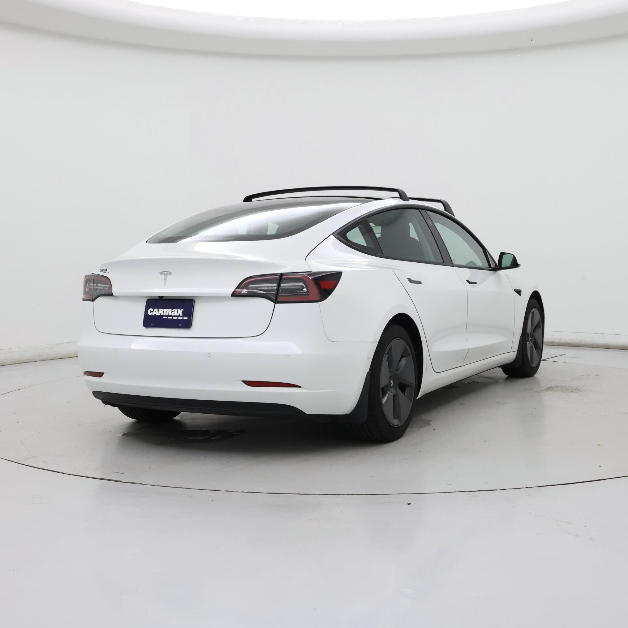Thumbnail: 2021 Tesla Model 3 - 8