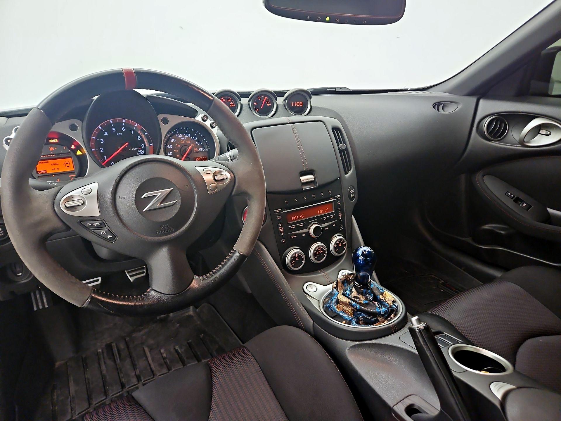Thumbnail: 2014 Nissan Z - 9