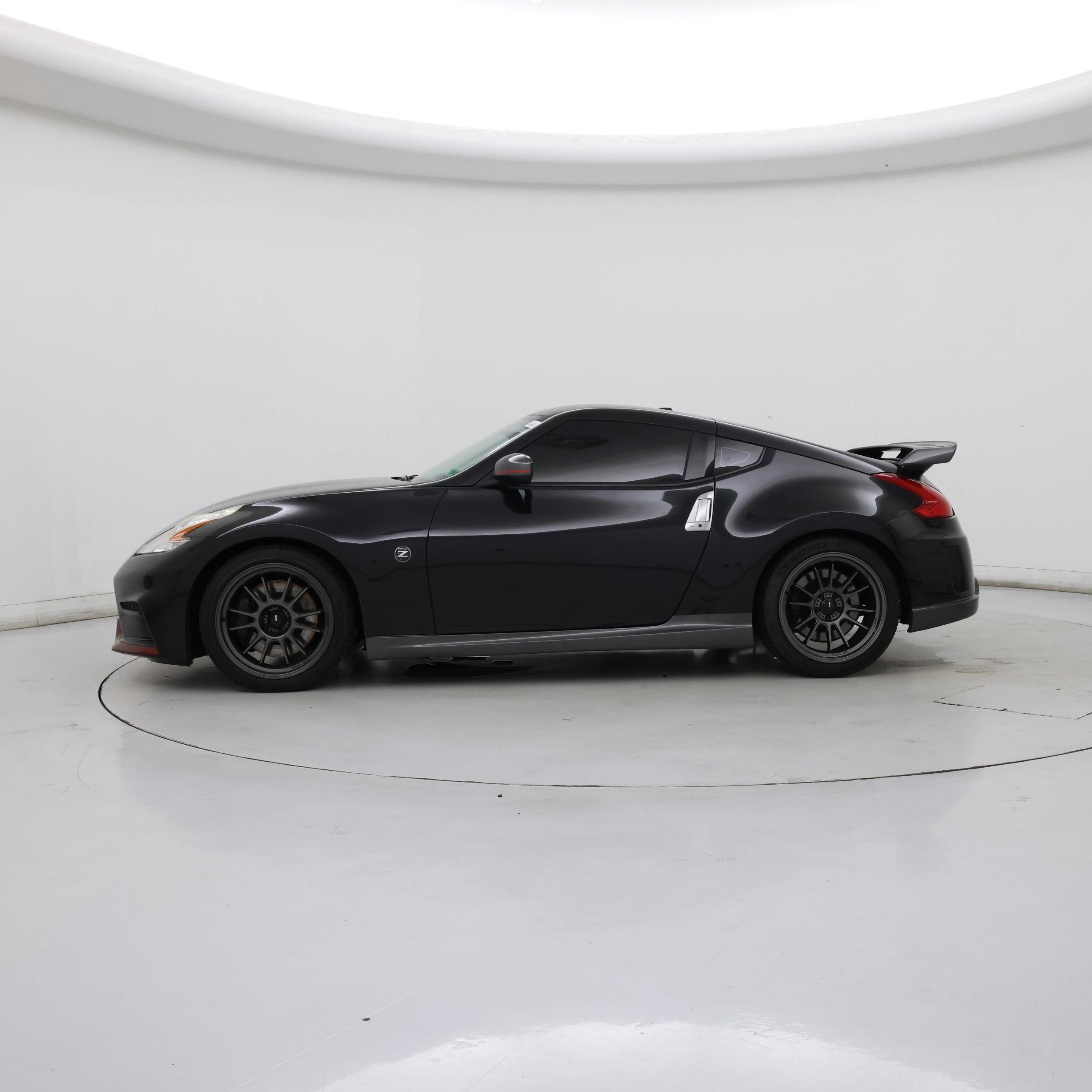 Thumbnail: 2014 Nissan Z - 3